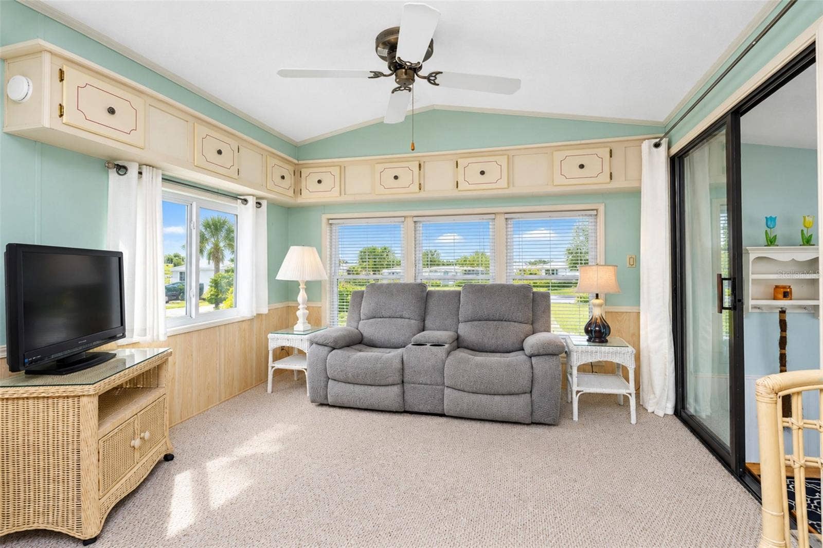 39 CROWN POINT DRIVE, Nokomis, FL 34275 39 CROWN POINT DRIVE, Nokomis, FL 34275