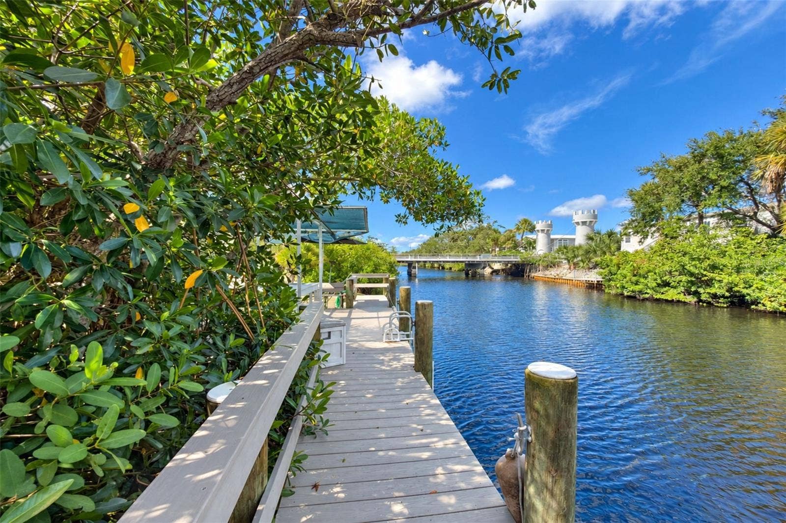 39 CROWN POINT DRIVE, Nokomis, FL 34275 39 CROWN POINT DRIVE, Nokomis, FL 34275