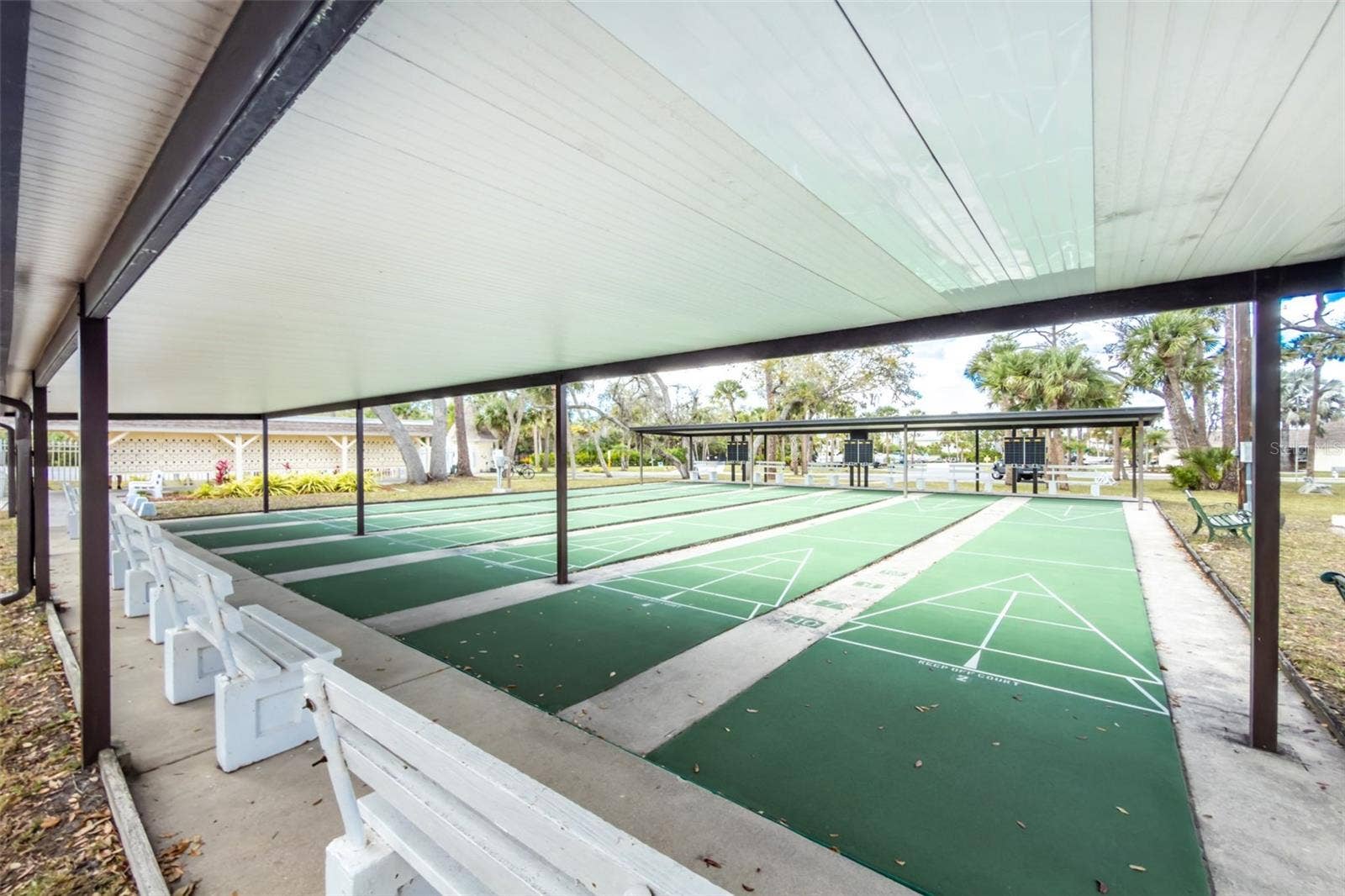 39 CROWN POINT DRIVE, Nokomis, FL 34275 39 CROWN POINT DRIVE, Nokomis, FL 34275