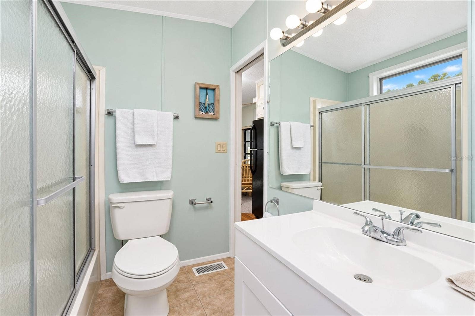 39 CROWN POINT DRIVE, Nokomis, FL 34275 39 CROWN POINT DRIVE, Nokomis, FL 34275