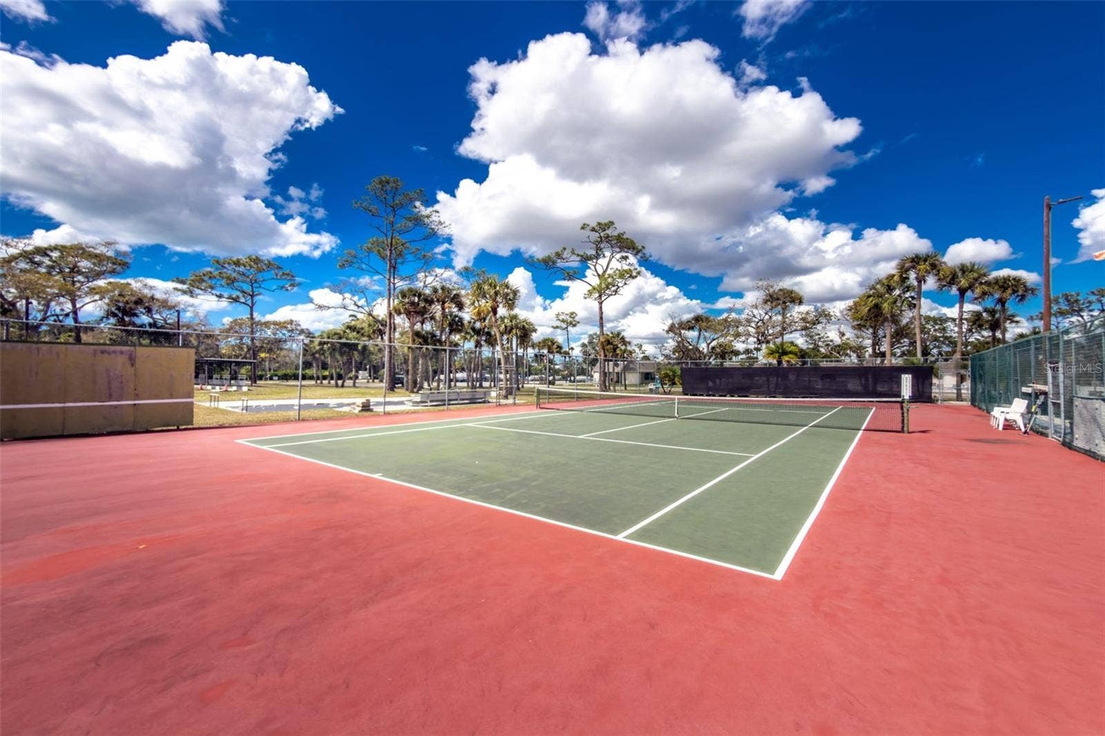39 CROWN POINT DRIVE, Nokomis, FL 34275 39 CROWN POINT DRIVE, Nokomis, FL 34275