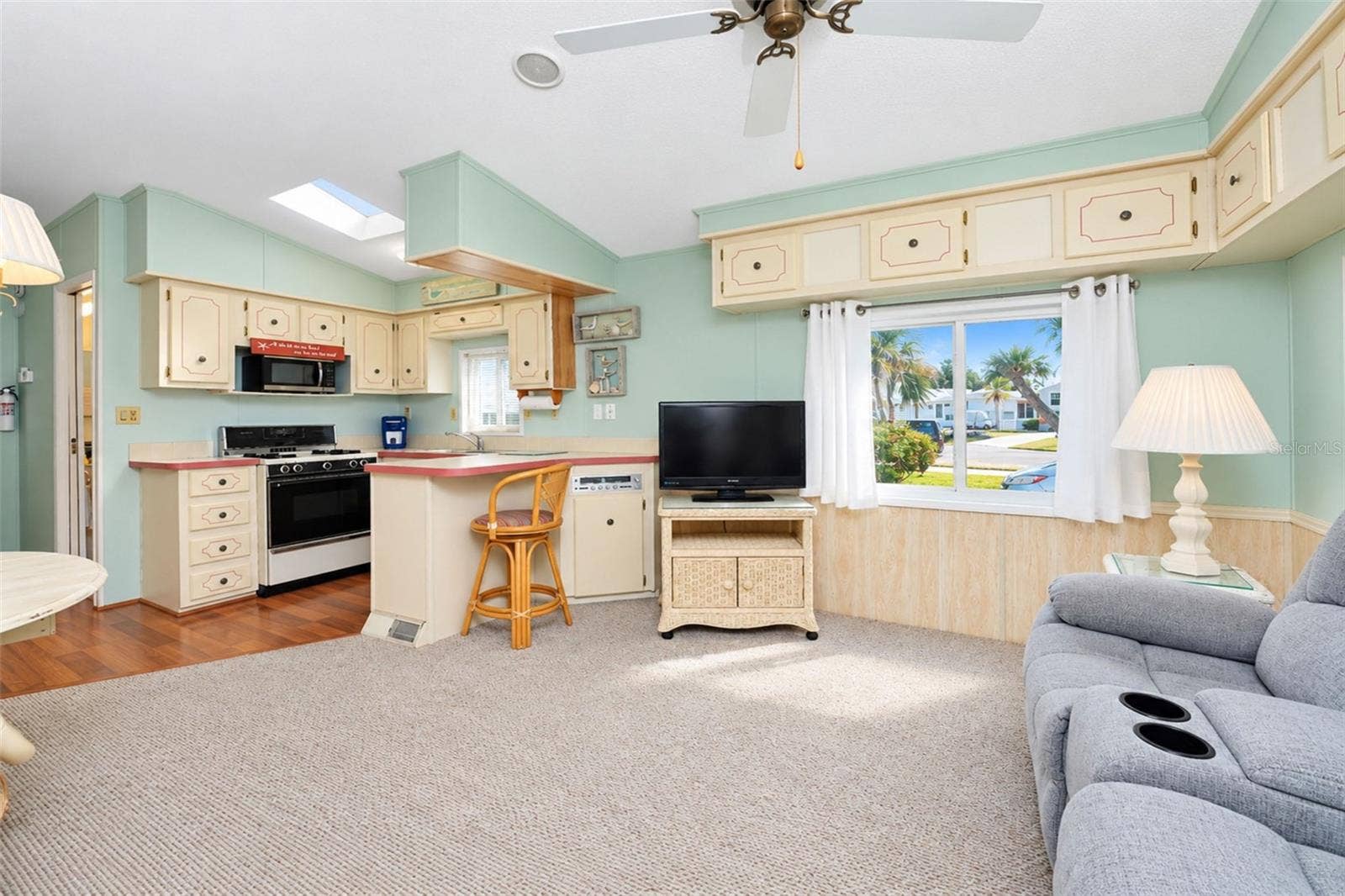 39 CROWN POINT DRIVE, Nokomis, FL 34275 39 CROWN POINT DRIVE, Nokomis, FL 34275