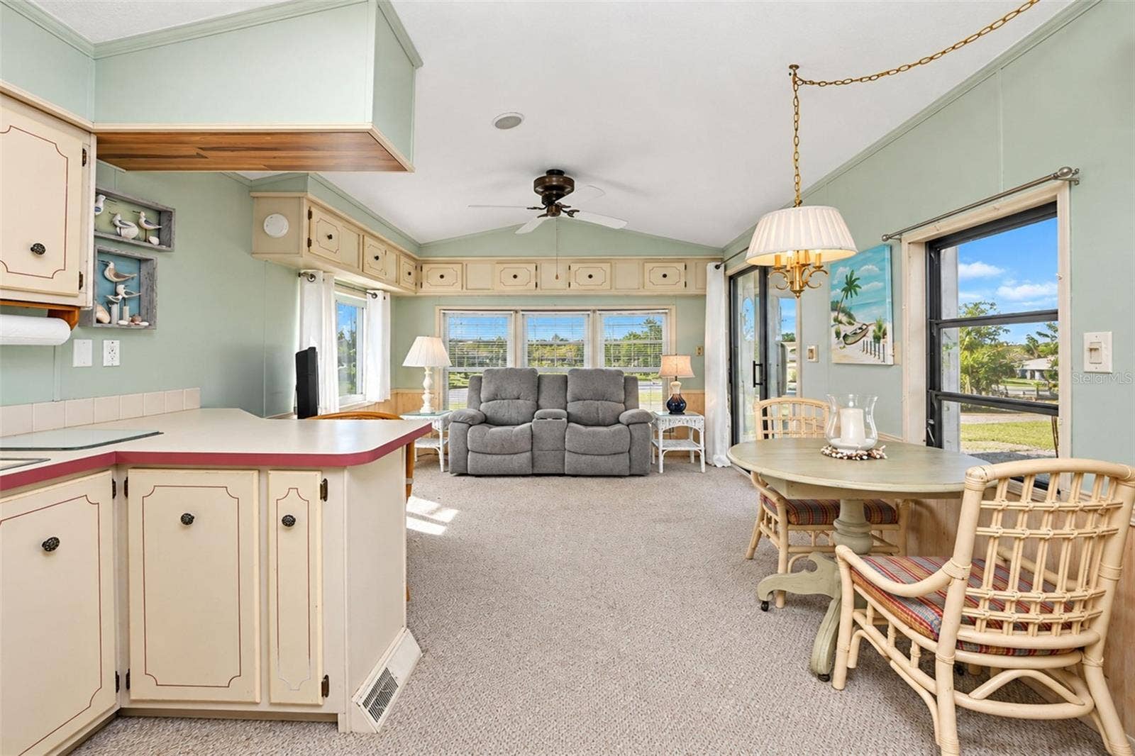 39 CROWN POINT DRIVE, Nokomis, FL 34275 39 CROWN POINT DRIVE, Nokomis, FL 34275