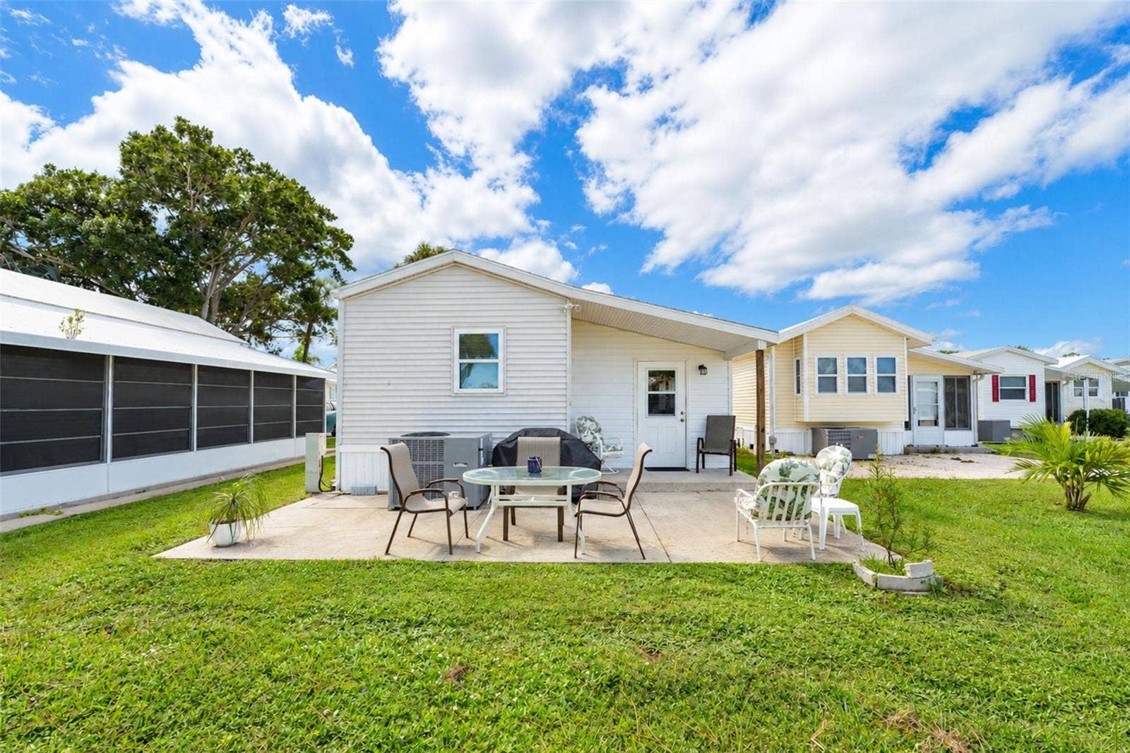 39 CROWN POINT DRIVE, Nokomis, FL 34275 39 CROWN POINT DRIVE, Nokomis, FL 34275