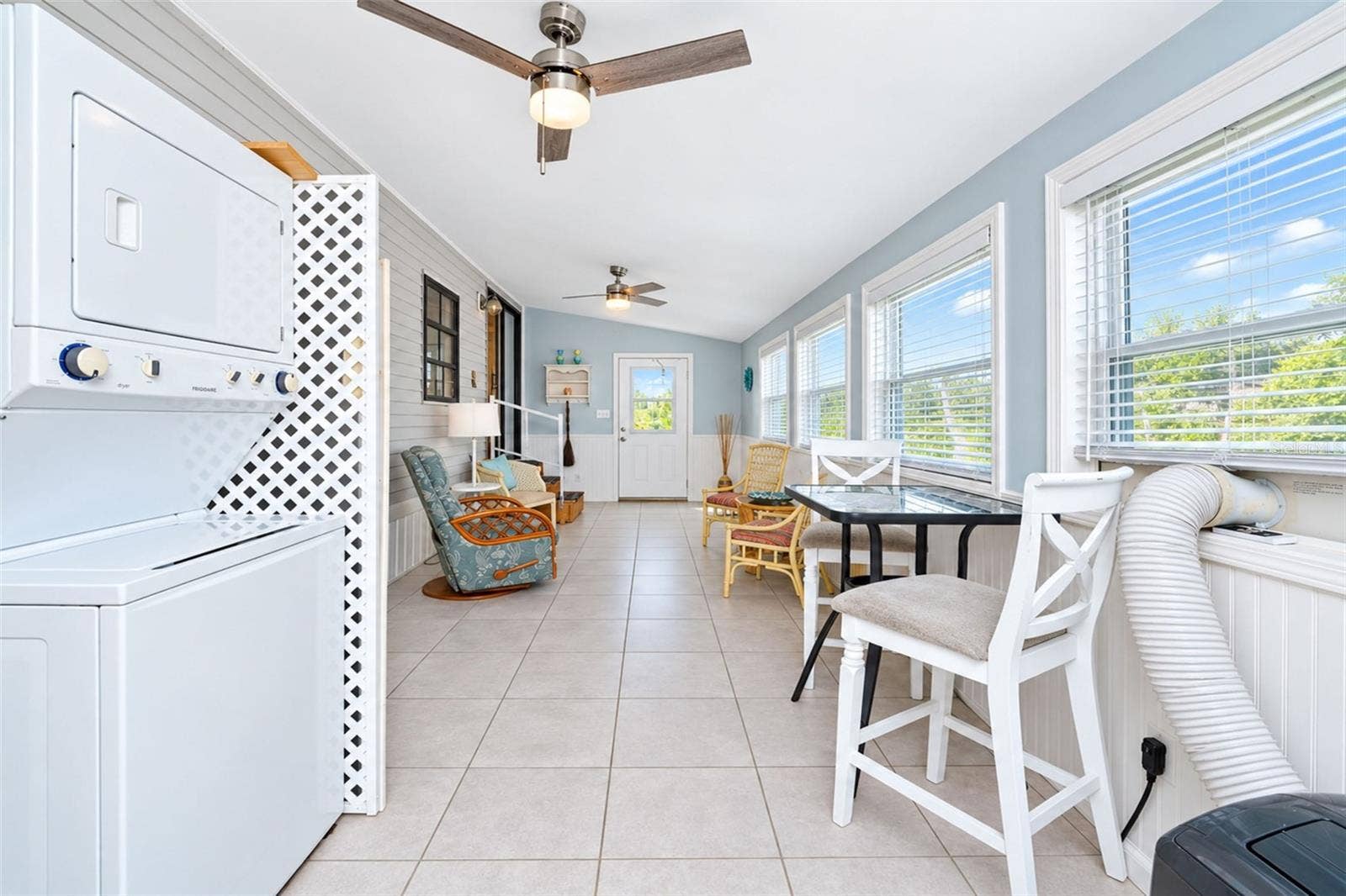39 CROWN POINT DRIVE, Nokomis, FL 34275 39 CROWN POINT DRIVE, Nokomis, FL 34275