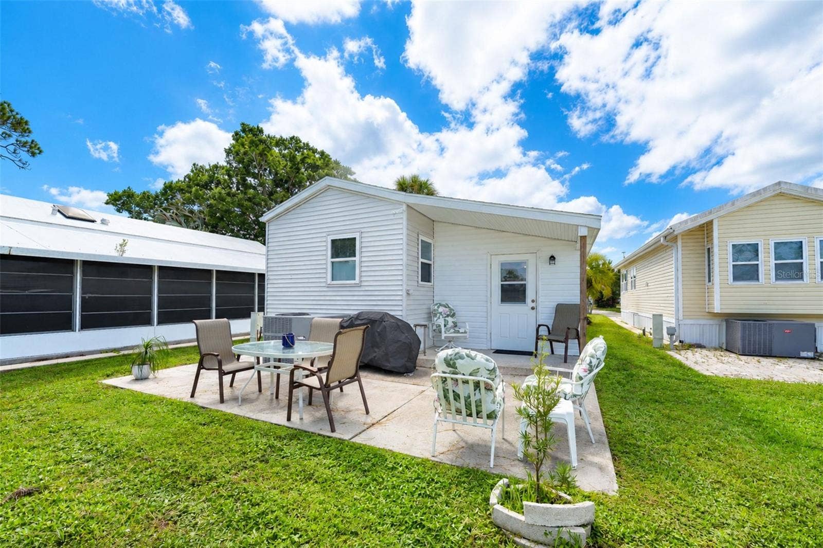 39 CROWN POINT DRIVE, Nokomis, FL 34275 39 CROWN POINT DRIVE, Nokomis, FL 34275