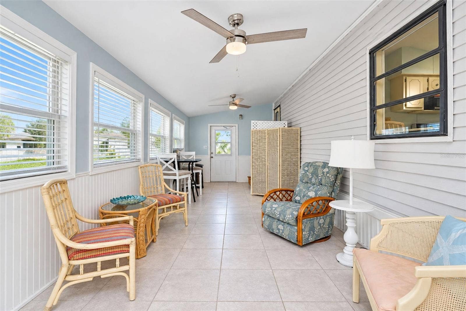 39 CROWN POINT DRIVE, Nokomis, FL 34275 39 CROWN POINT DRIVE, Nokomis, FL 34275