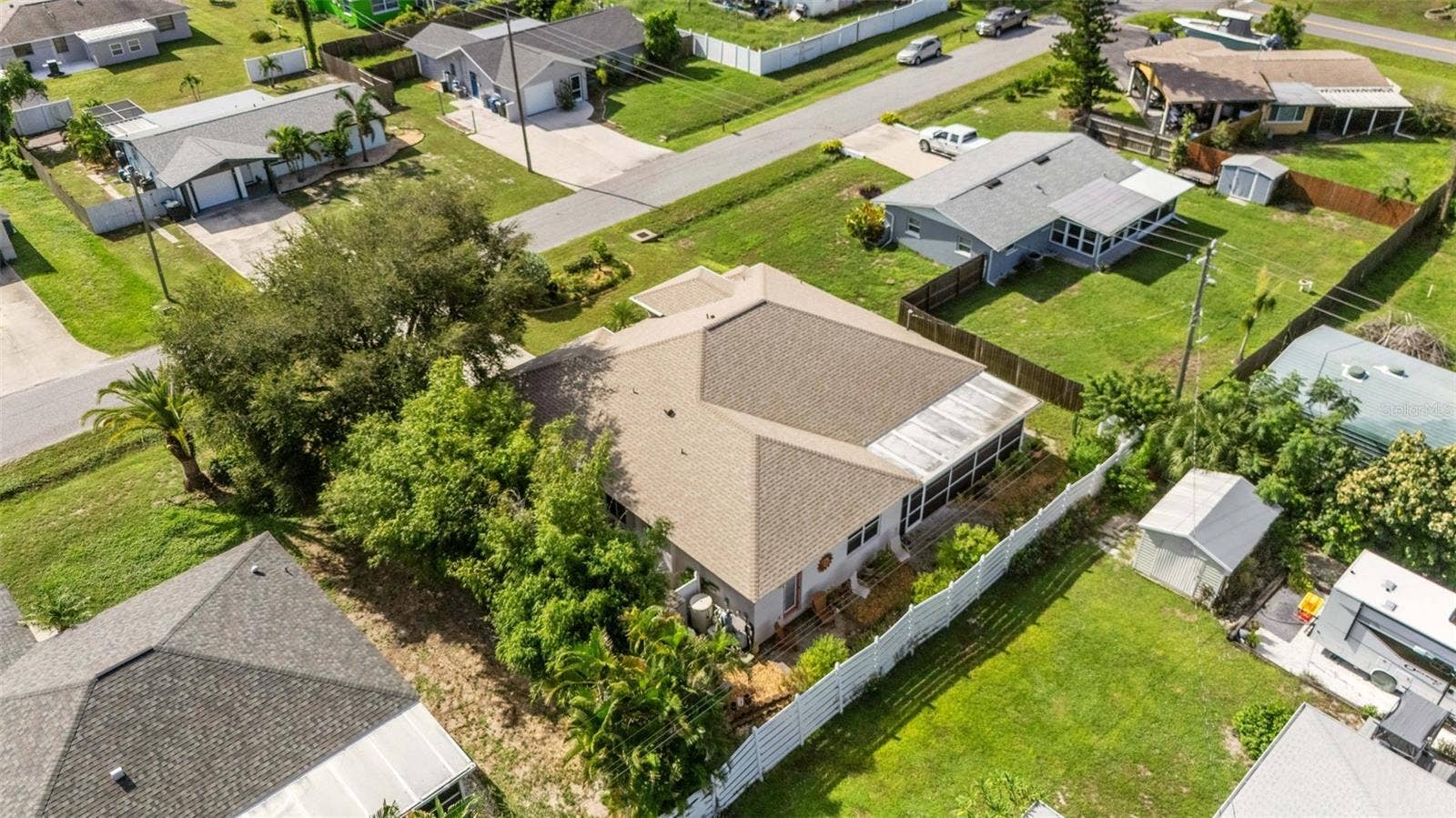1232 PORPOISE ROAD, Venice, FL 34293 1232 PORPOISE ROAD, Venice, FL 34293