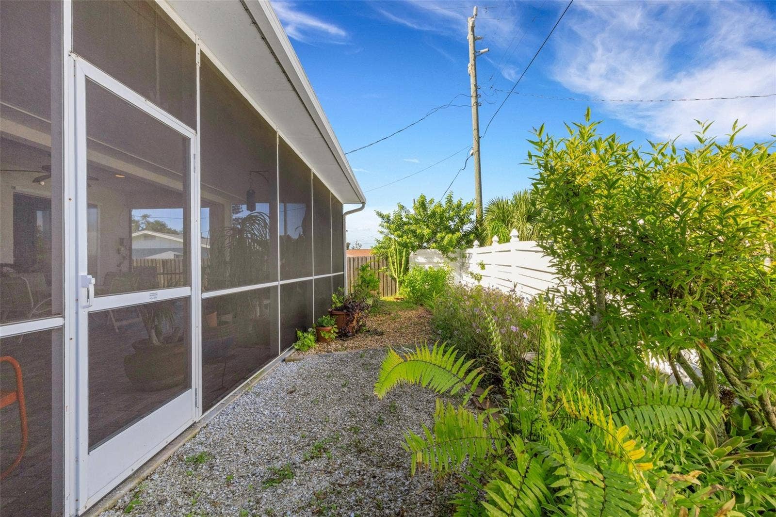 1232 PORPOISE ROAD, Venice, FL 34293 1232 PORPOISE ROAD, Venice, FL 34293