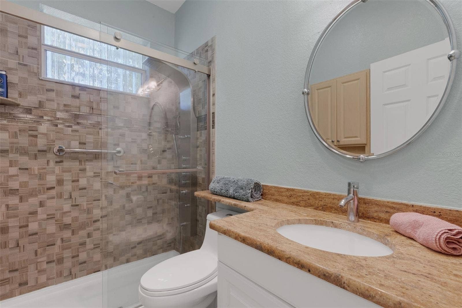1232 PORPOISE ROAD, Venice, FL 34293 1232 PORPOISE ROAD, Venice, FL 34293