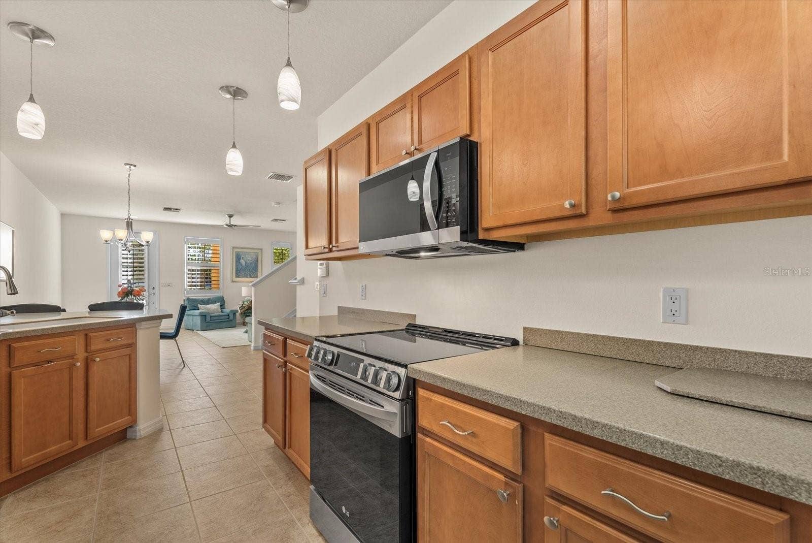 3810 82ND AVENUE CIRCLE E, #104, Sarasota, FL 34243 Kitchen