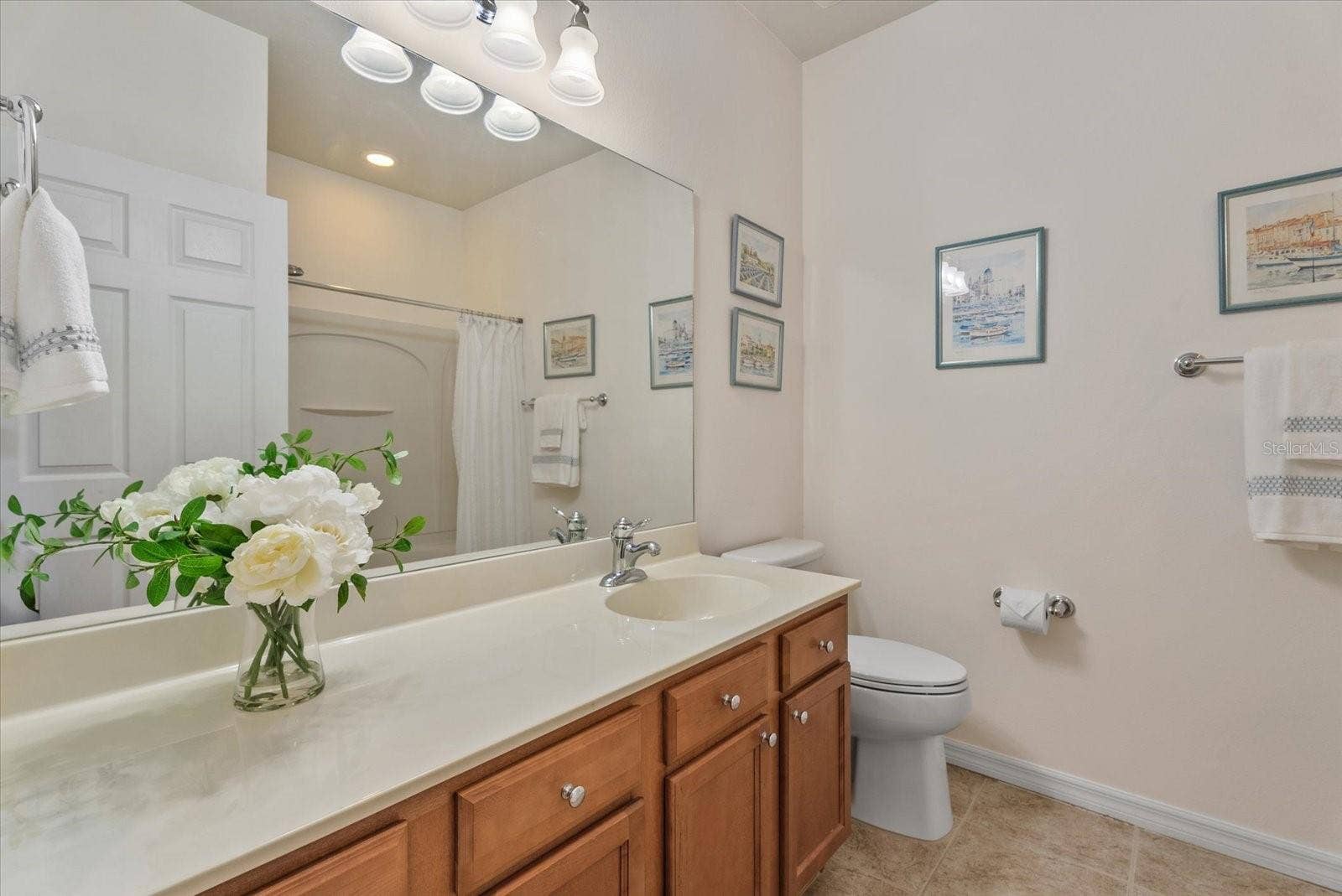 3810 82ND AVENUE CIRCLE E, #104, Sarasota, FL 34243 Guest Bathroom