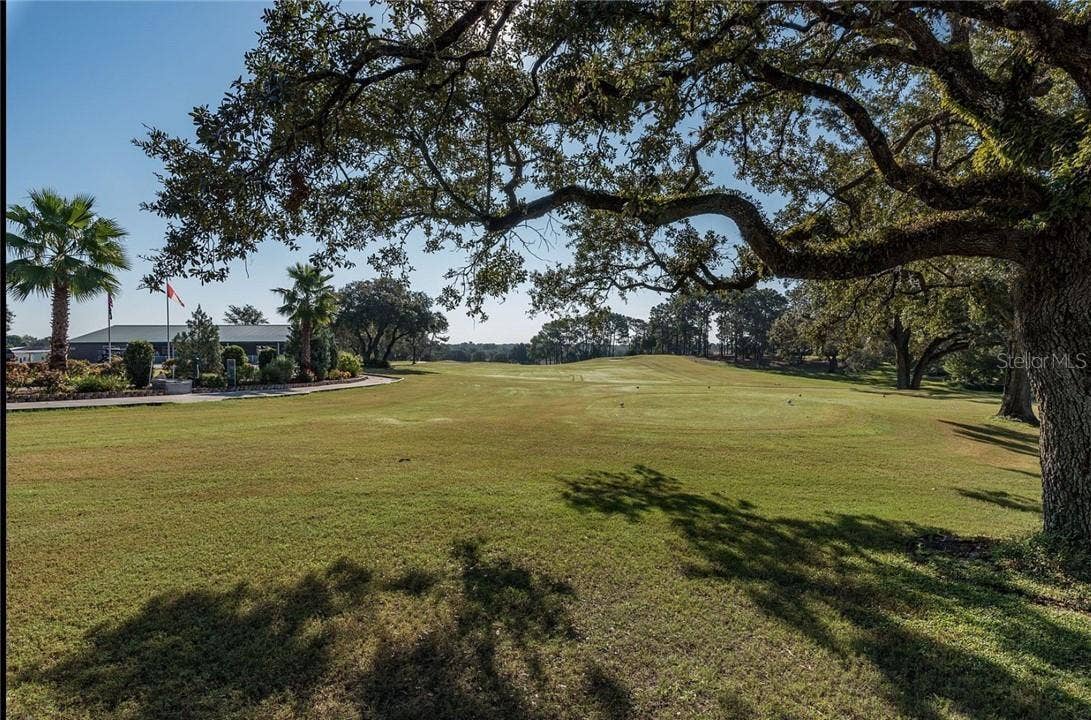 9330 SALISBURY DRIVE, Brooksville, FL 34613 9330 SALISBURY DRIVE, Brooksville, FL 34613