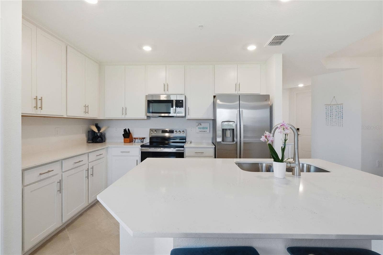 17565 OPAL SAND DRIVE, #208, Venice, FL 34293 17565 OPAL SAND DRIVE, #208, Venice, FL 34293