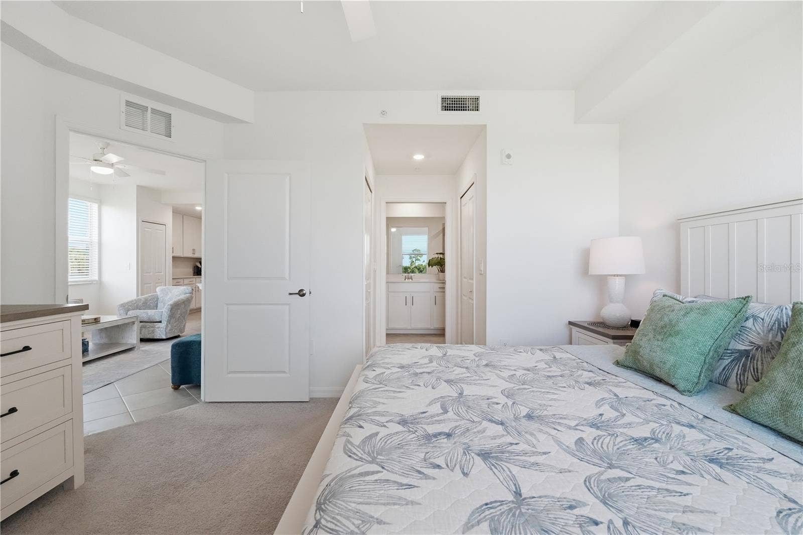 17565 OPAL SAND DRIVE, #208, Venice, FL 34293 17565 OPAL SAND DRIVE, #208, Venice, FL 34293