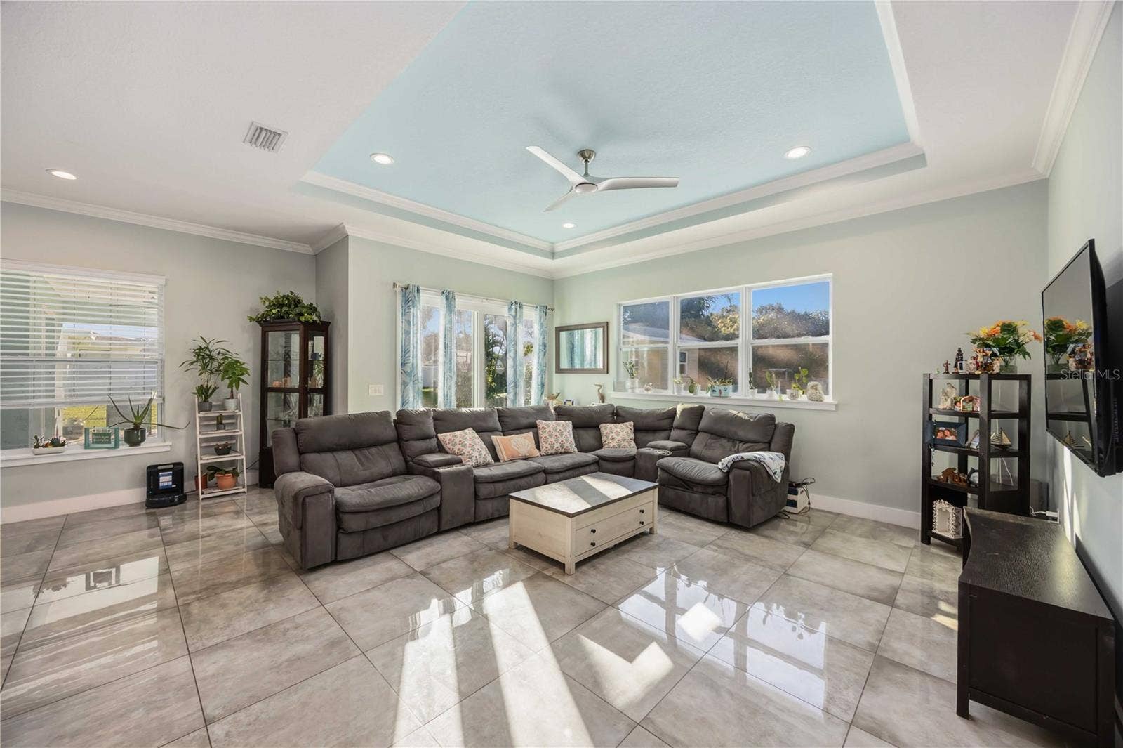 716 LAUREL AVENUE, Venice, FL 34285 716 LAUREL AVENUE, Venice, FL 34285