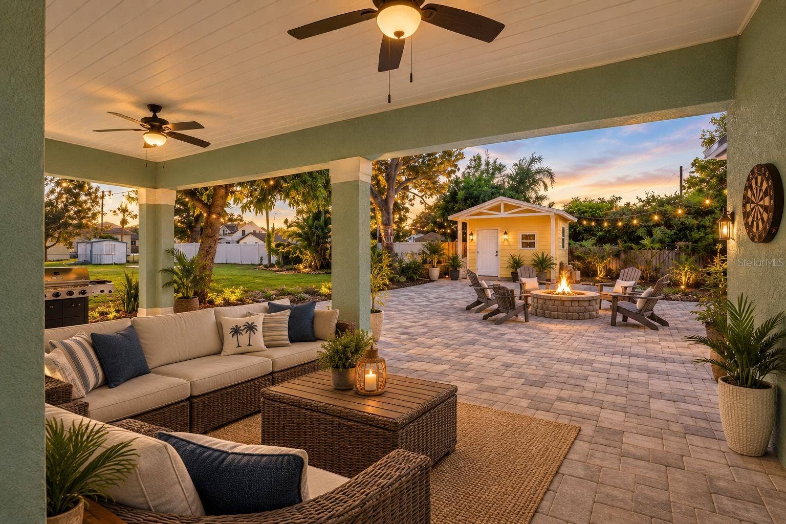 716 LAUREL AVENUE, Venice, FL 34285 Virtual Stage