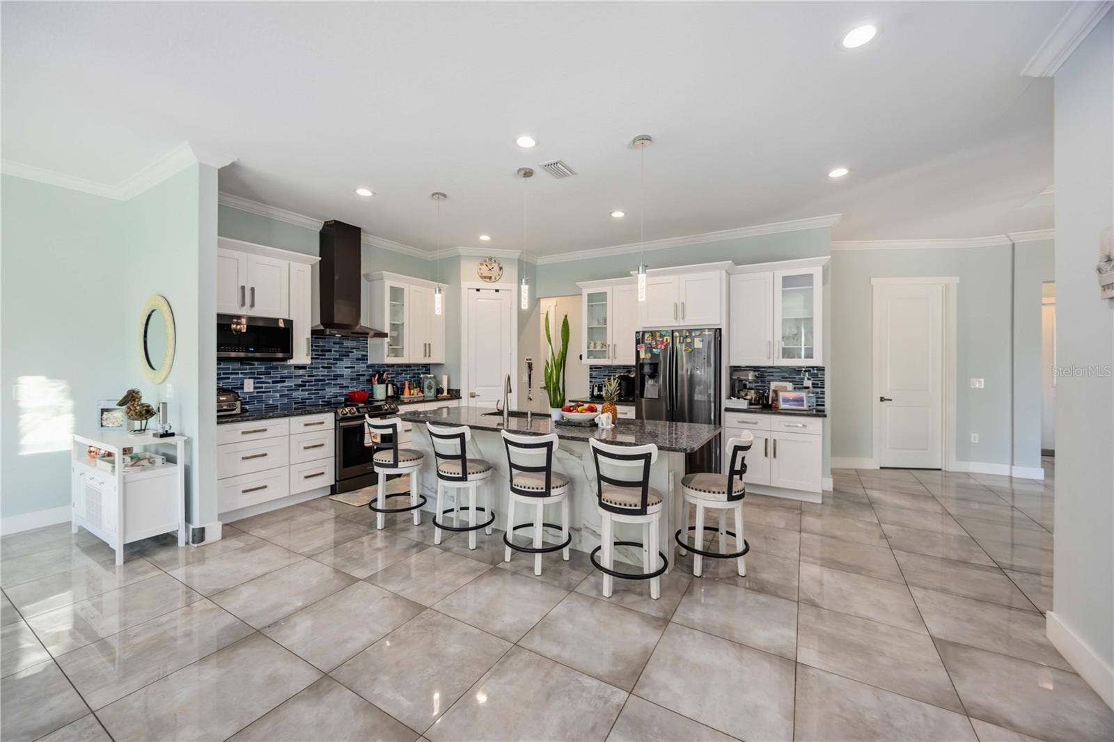 716 LAUREL AVENUE, Venice, FL 34285 716 LAUREL AVENUE, Venice, FL 34285