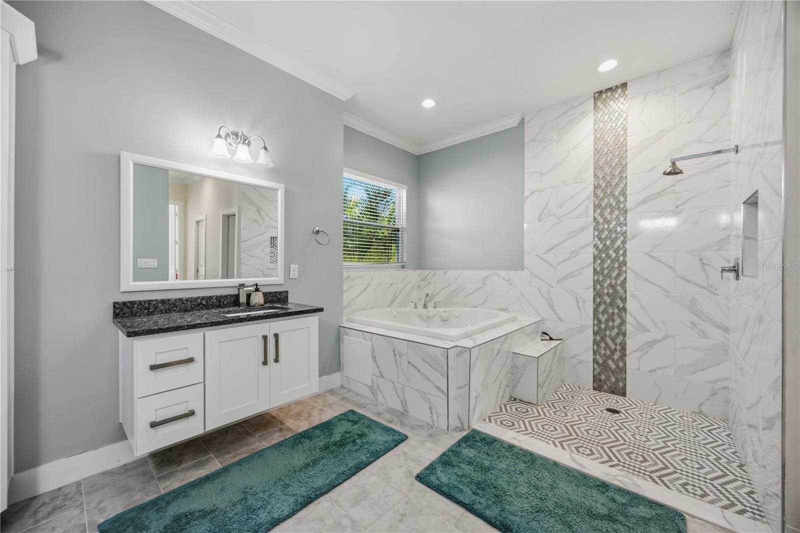 716 LAUREL AVENUE, Venice, FL 34285 716 LAUREL AVENUE, Venice, FL 34285