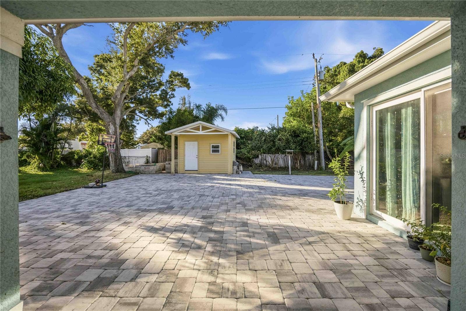 716 LAUREL AVENUE, Venice, FL 34285 716 LAUREL AVENUE, Venice, FL 34285