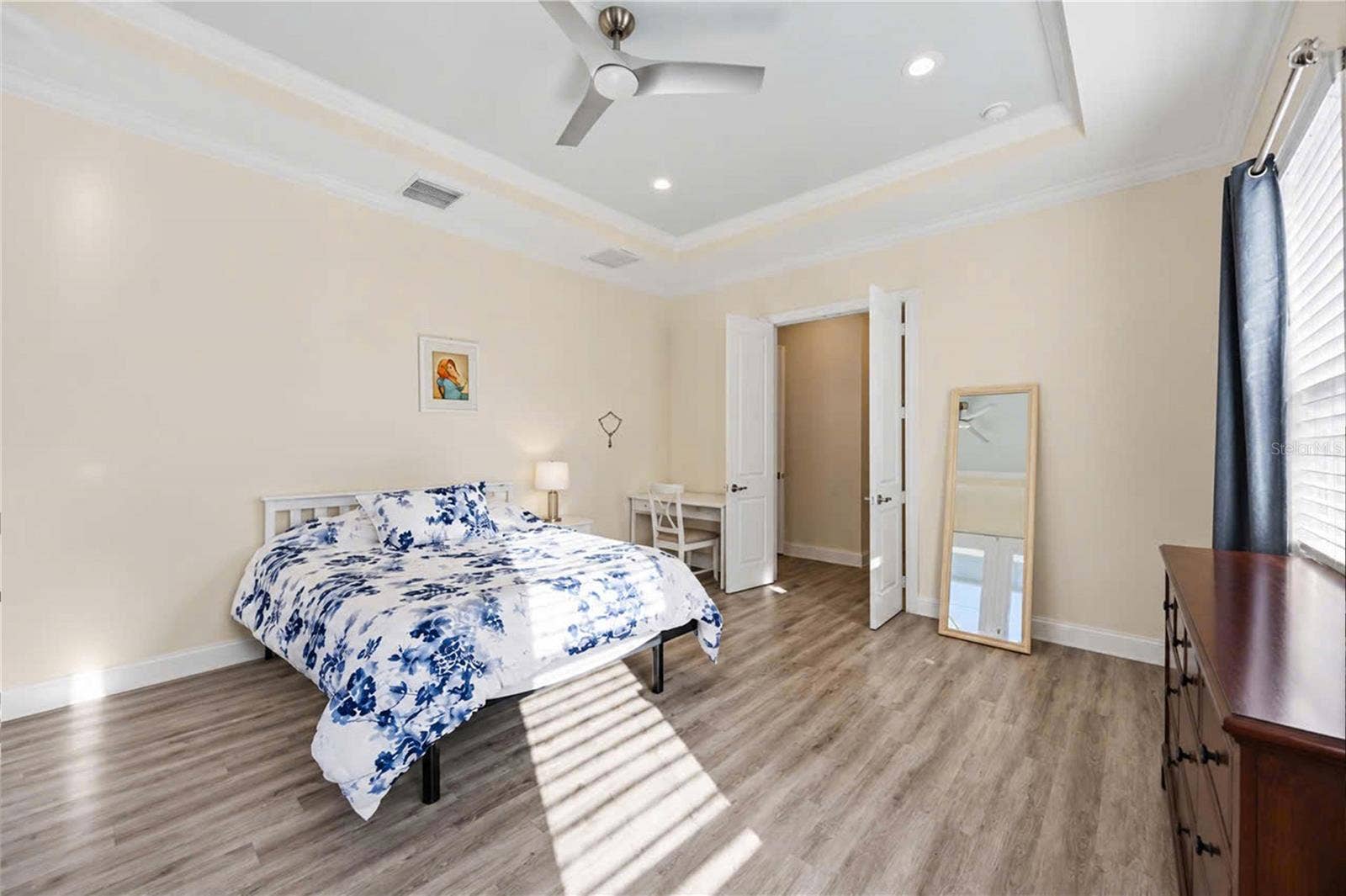 716 LAUREL AVENUE, Venice, FL 34285 Virtual Stage