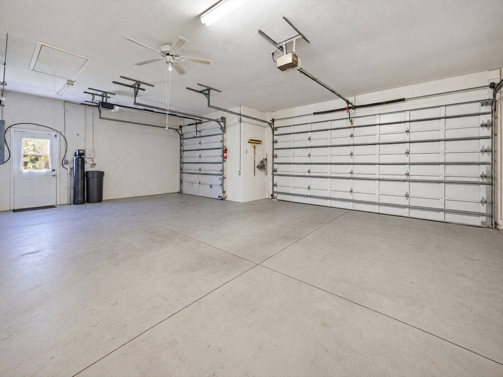 3 car garage