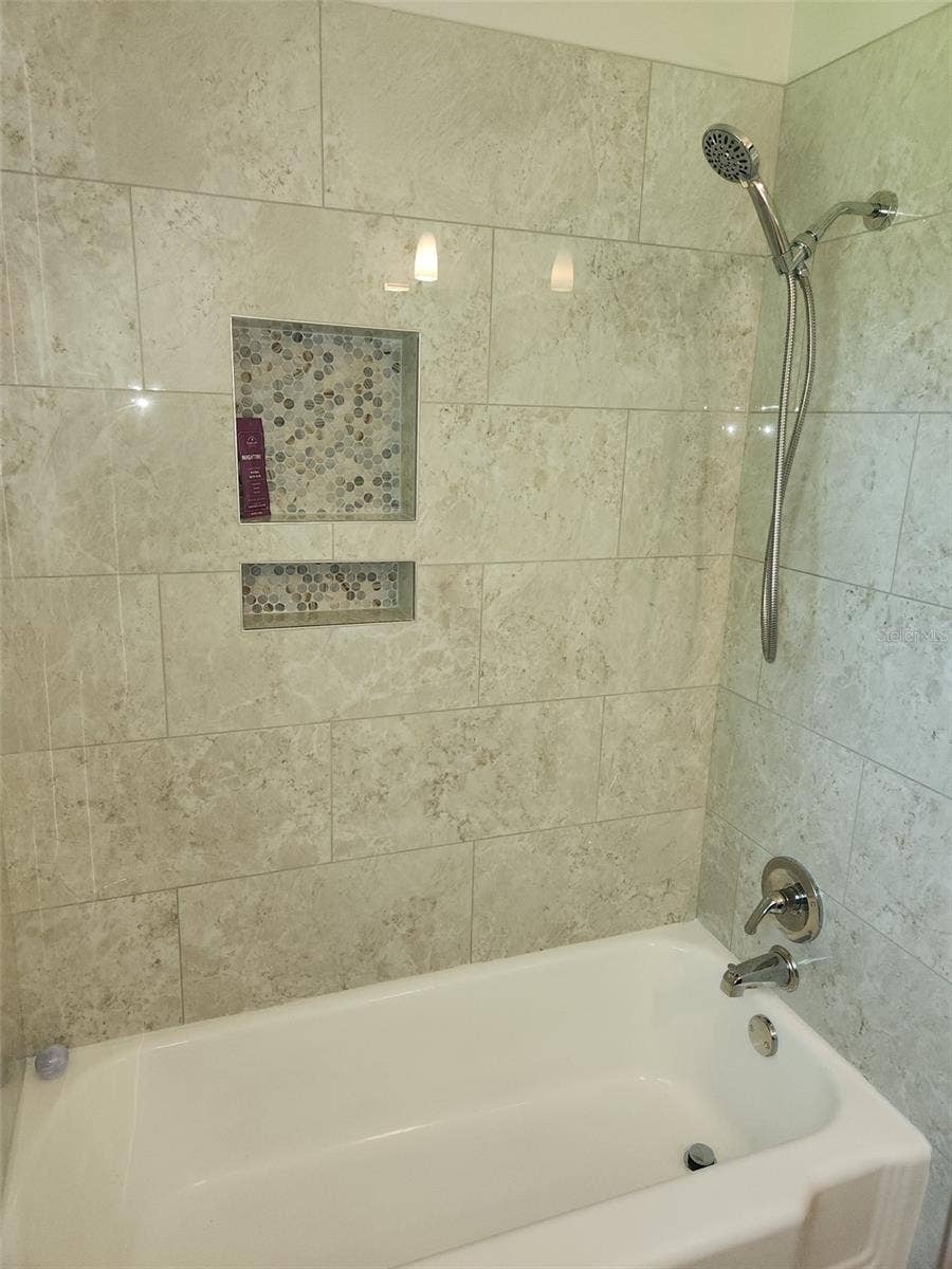 3078 SPENCER LANE, Sarasota, FL 34239 3078 SPENCER LANE, Sarasota, FL 34239