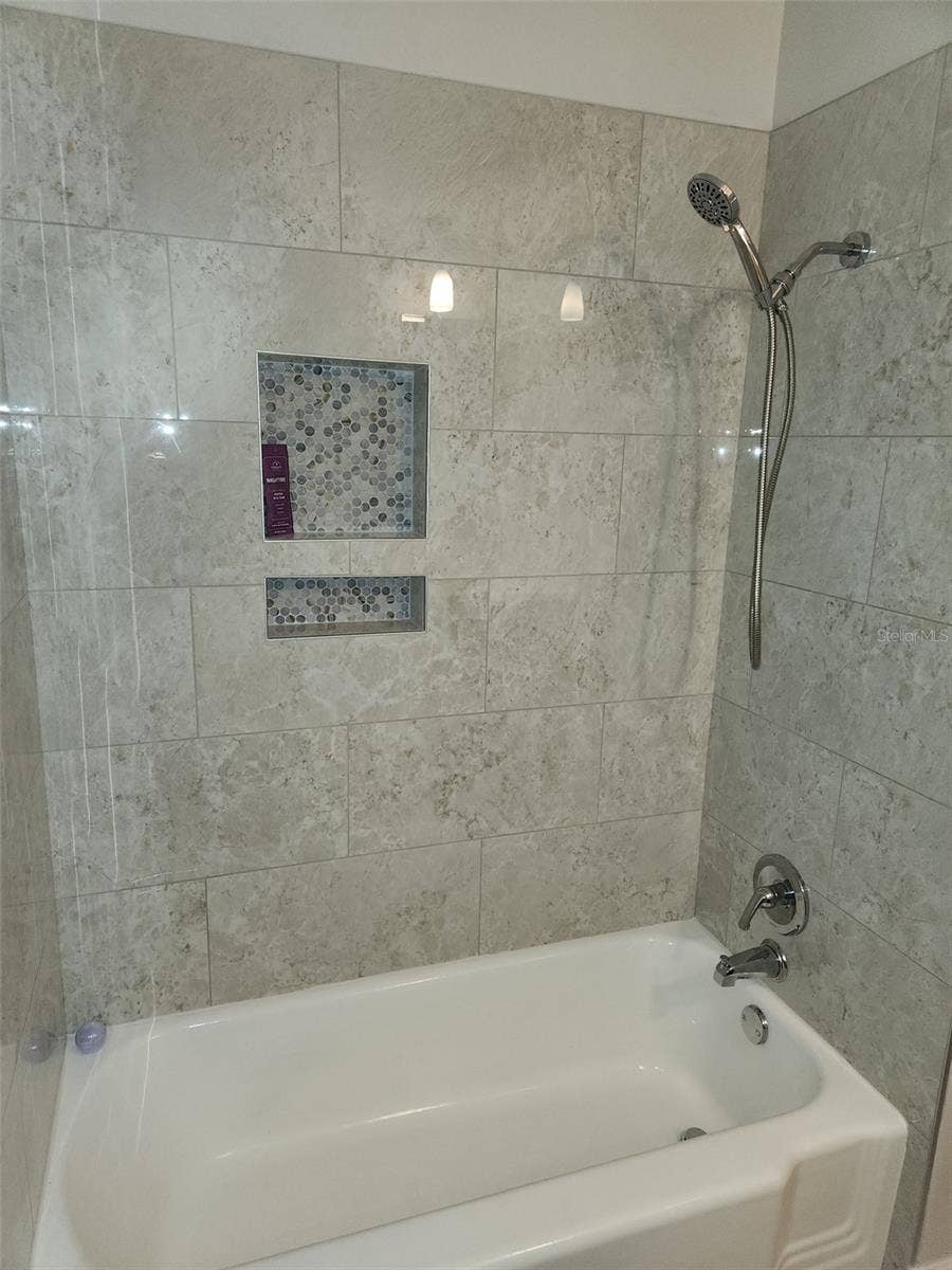3078 SPENCER LANE, Sarasota, FL 34239 3078 SPENCER LANE, Sarasota, FL 34239