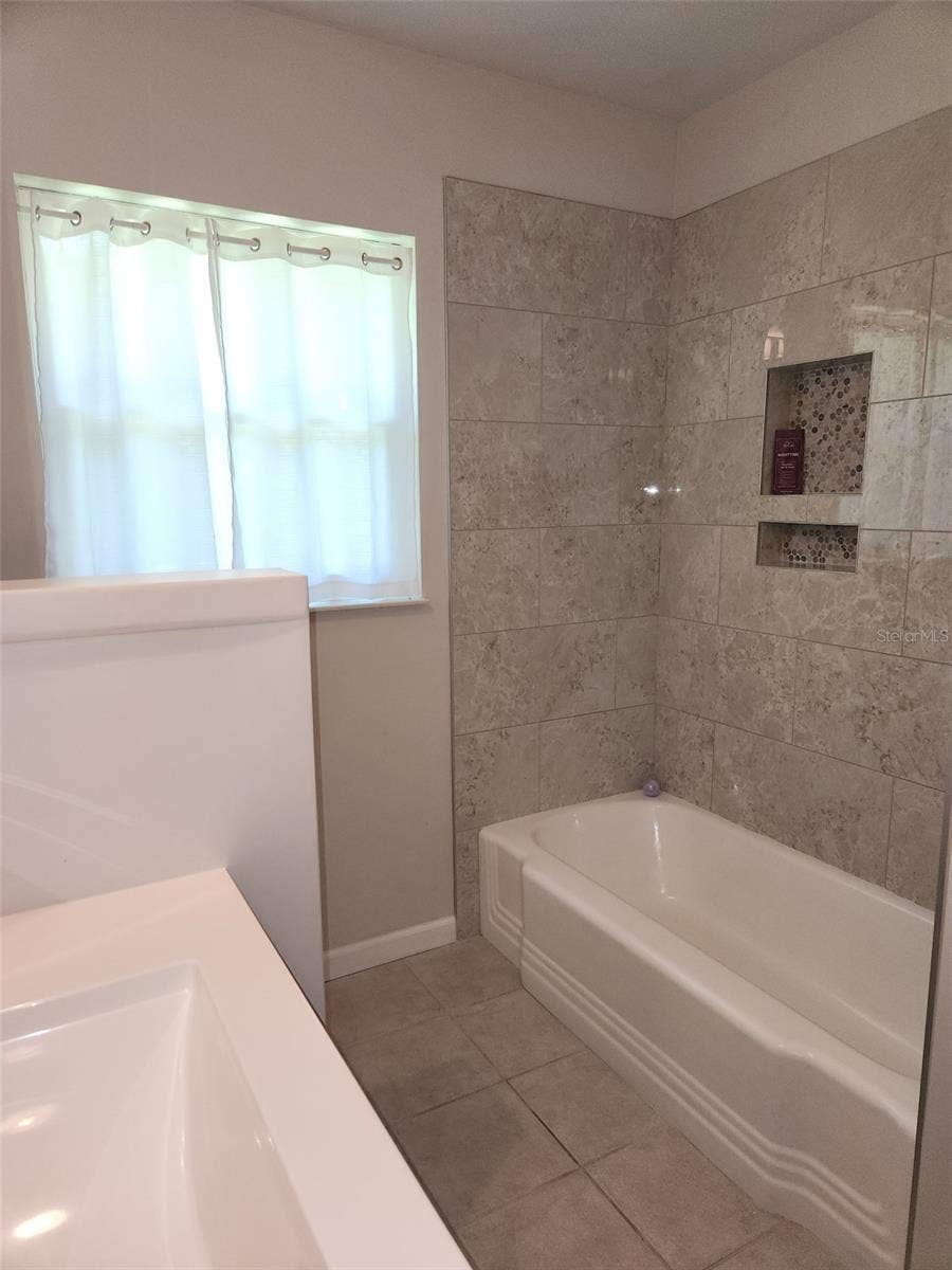 3078 SPENCER LANE, Sarasota, FL 34239 3078 SPENCER LANE, Sarasota, FL 34239