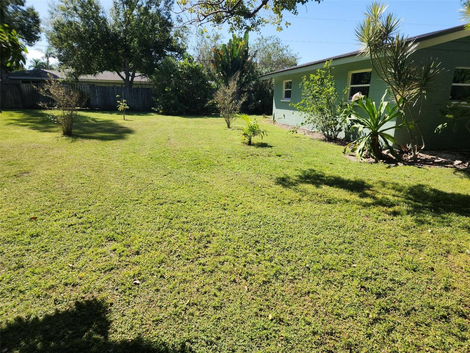 3078 SPENCER LANE, Sarasota, FL 34239 3078 SPENCER LANE, Sarasota, FL 34239