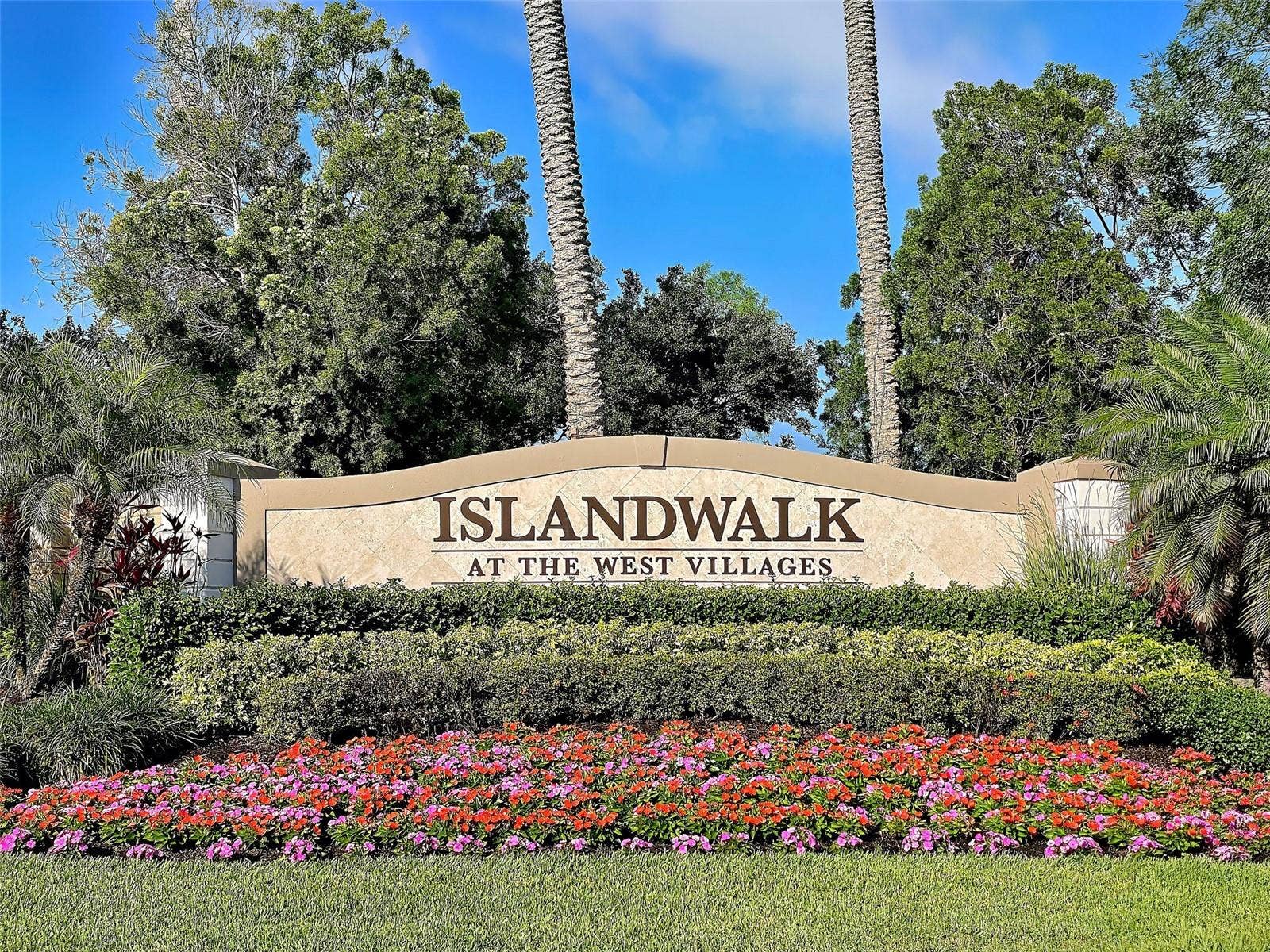19831 ORTONA STREET, Venice, FL 34293 19831 ORTONA STREET, Venice, FL 34293