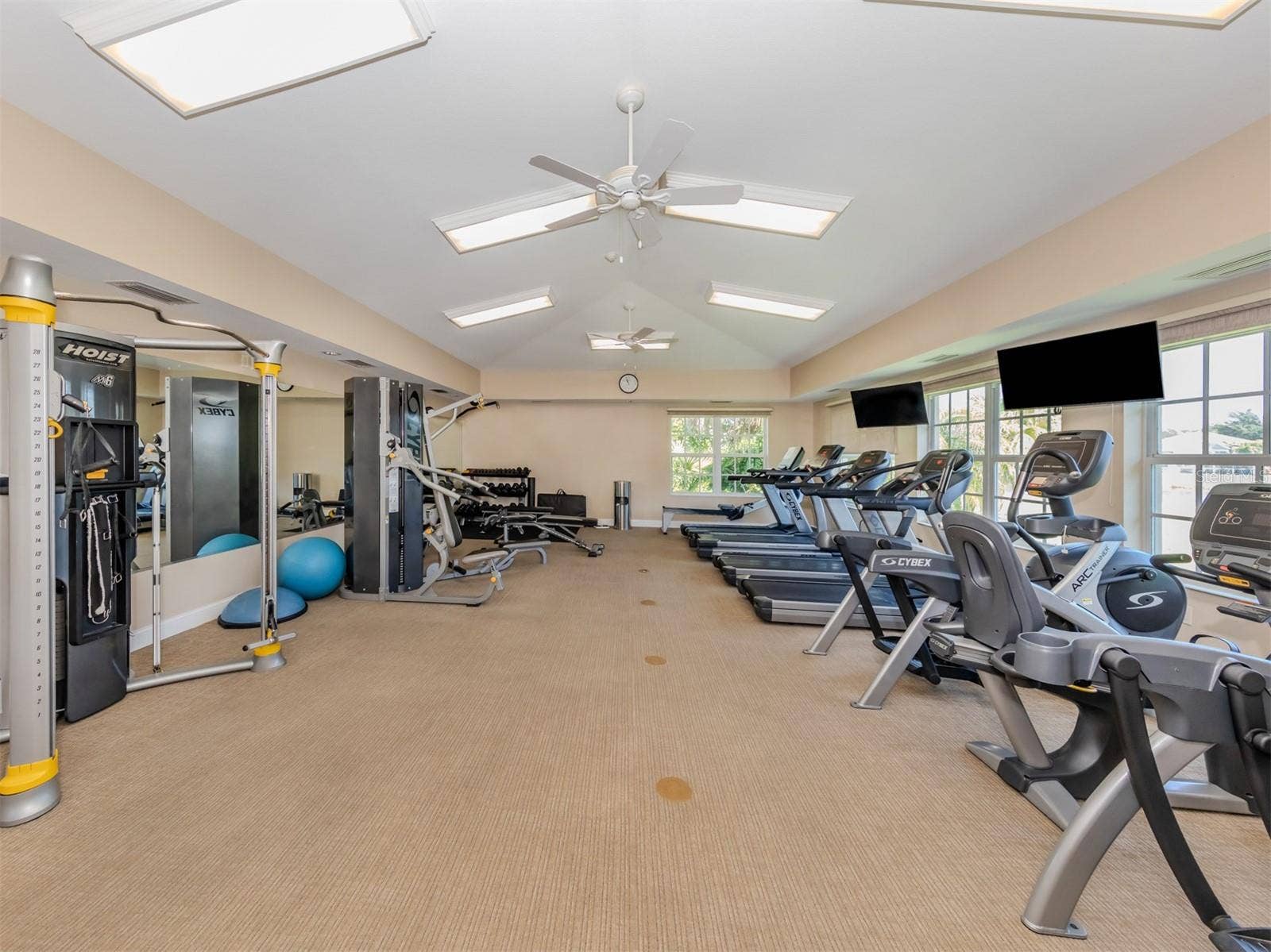 637 MISTY PINE DRIVE, Venice, FL 34292 637 MISTY PINE DRIVE, Venice, FL 34292