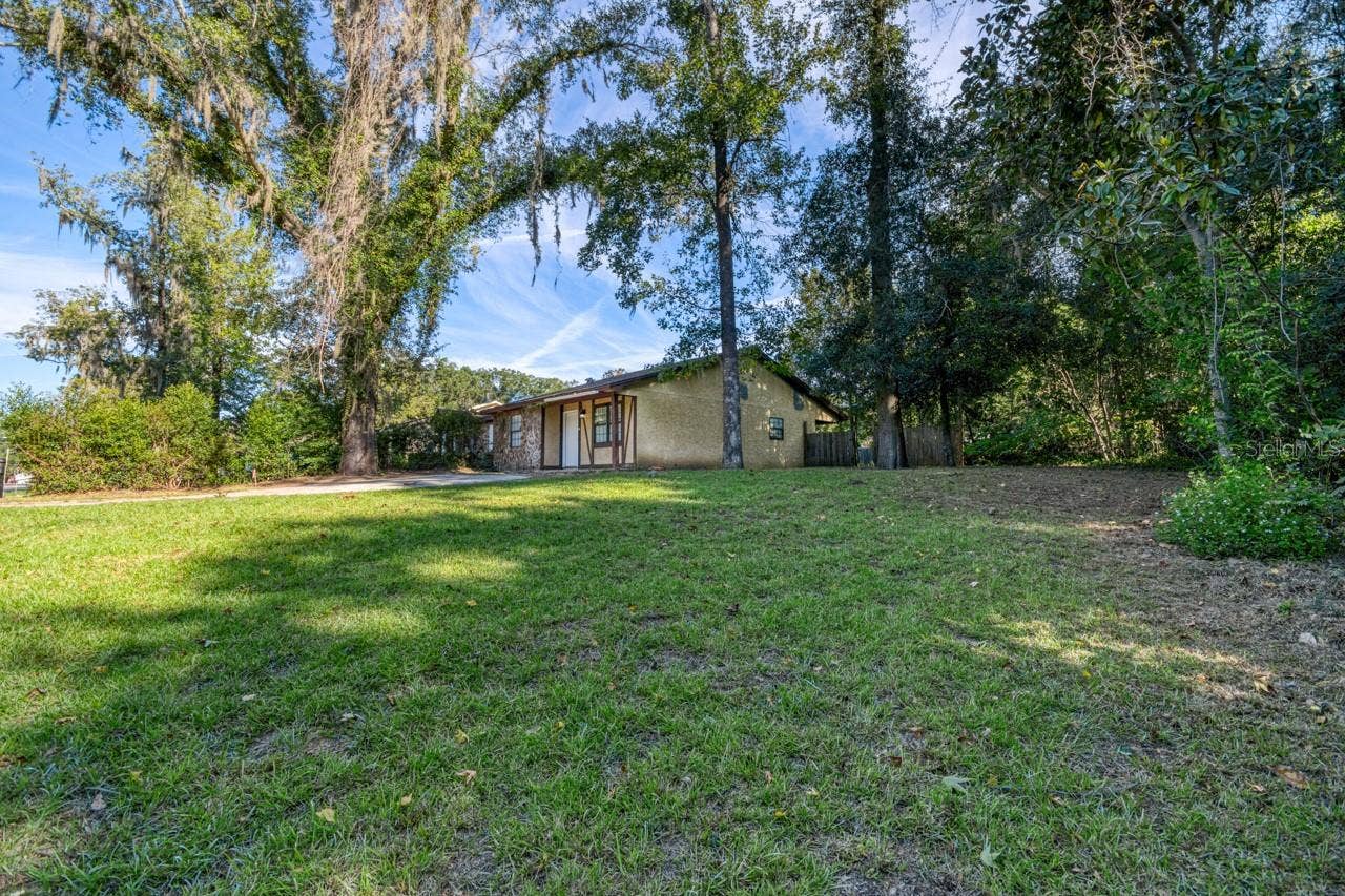 3811 STEWART WAY, Tallahassee, FL 32303 3811 STEWART WAY, Tallahassee, FL 32303
