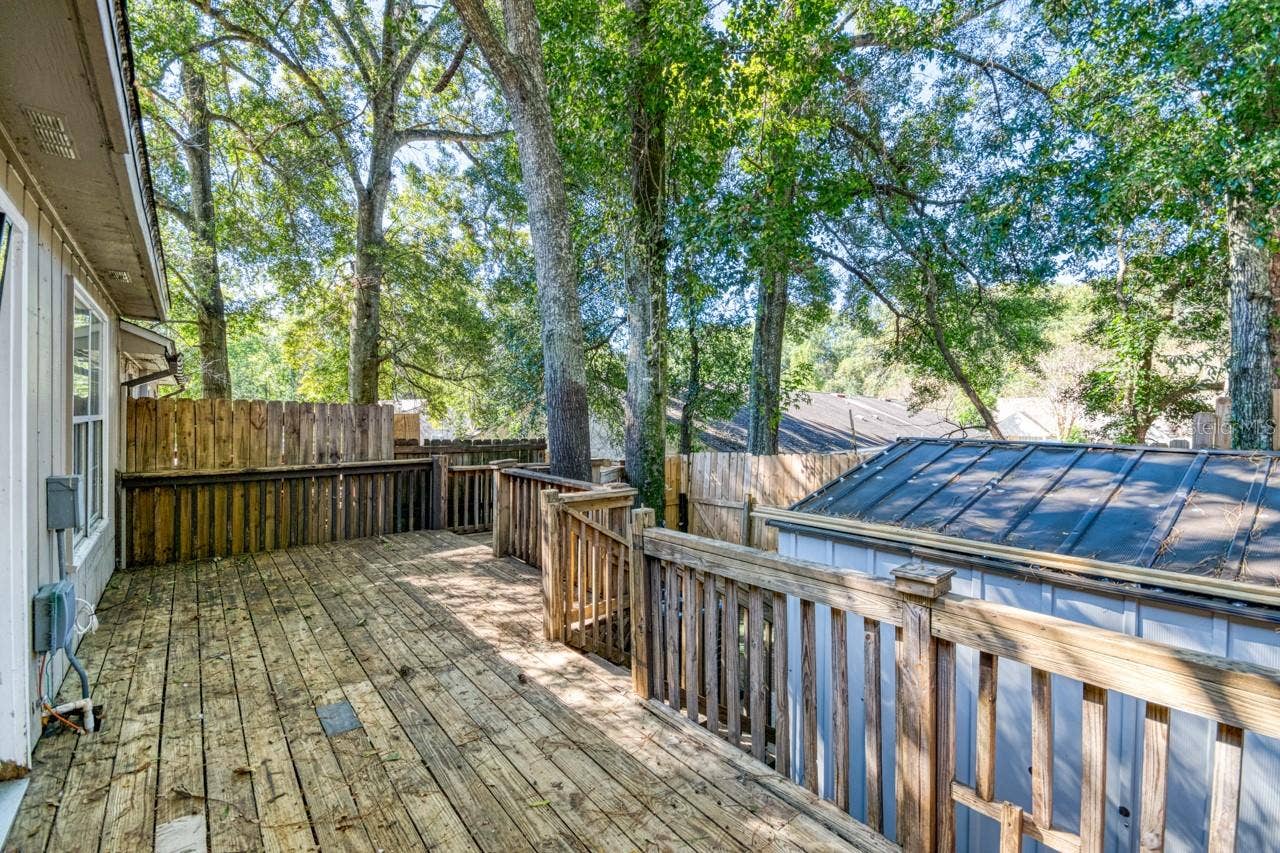 1960 CARP LANE, Tallahassee, FL 32303 1960 CARP LANE, Tallahassee, FL 32303