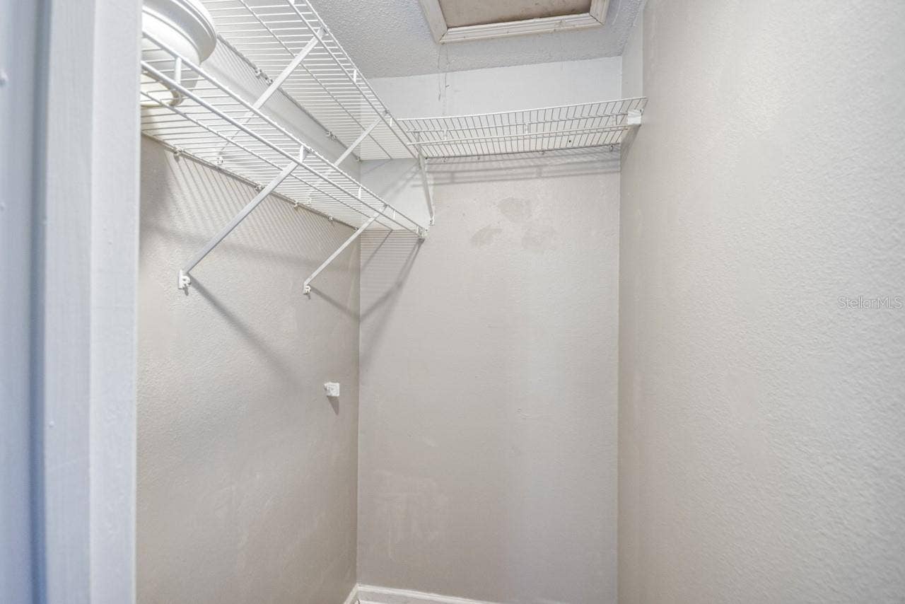 1960 CARP LANE, Tallahassee, FL 32303 1960 CARP LANE, Tallahassee, FL 32303
