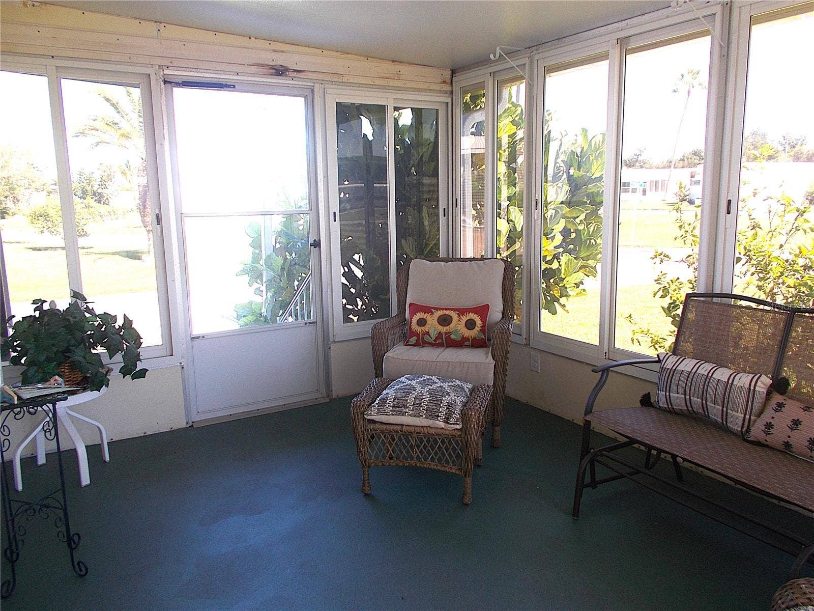 490 ASHWOOD DRIVE, Venice, FL 34285 Lanai