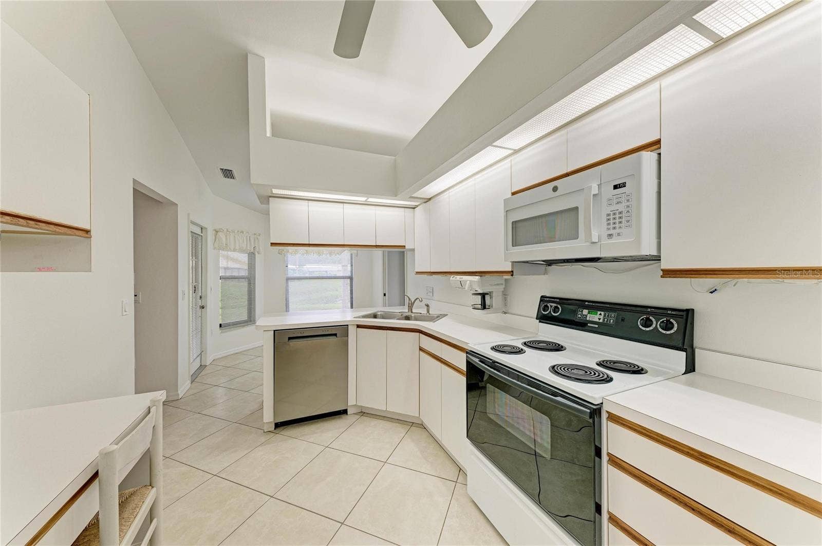 101 SOUTHAMPTON PLACE N, #248, Venice, FL 34293