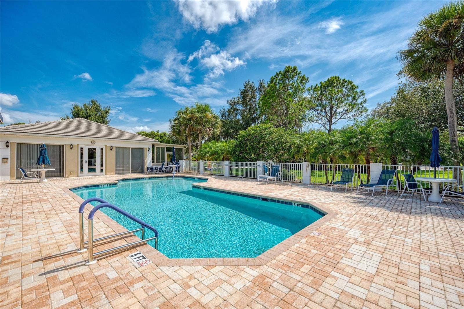 101 SOUTHAMPTON PLACE N, #248, Venice, FL 34293