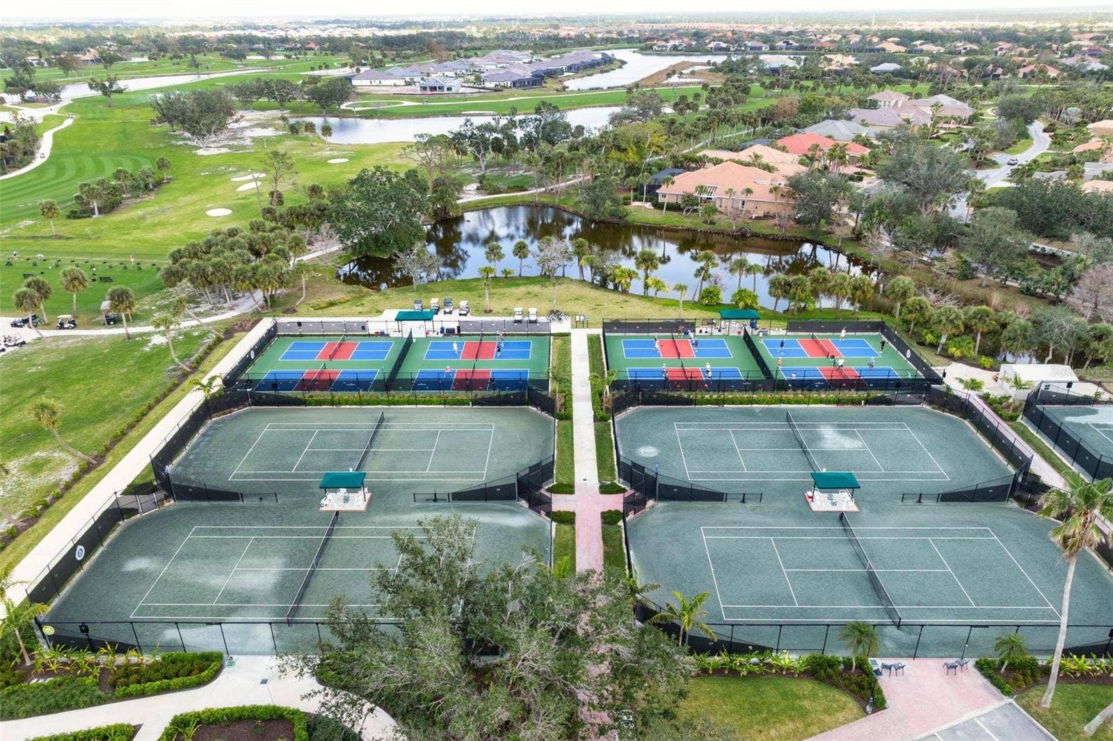 Pickleball/Tennis Court