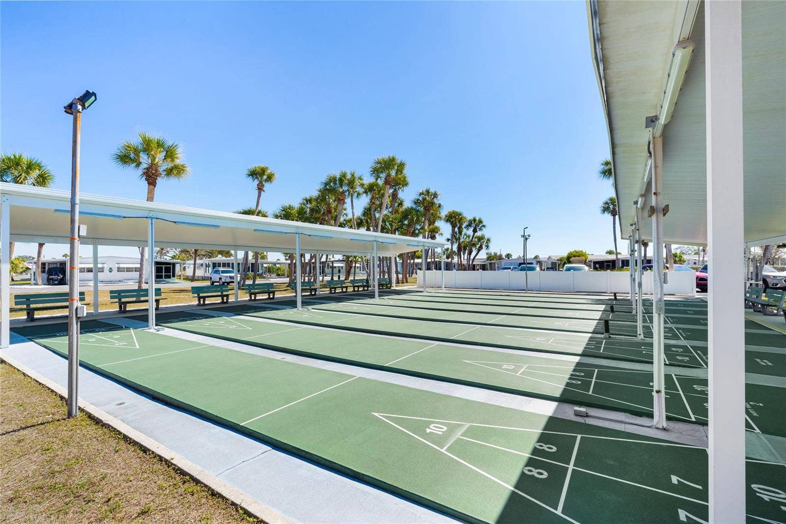 210 ROMA ROAD, Venice, FL 34285 210 ROMA ROAD, Venice, FL 34285