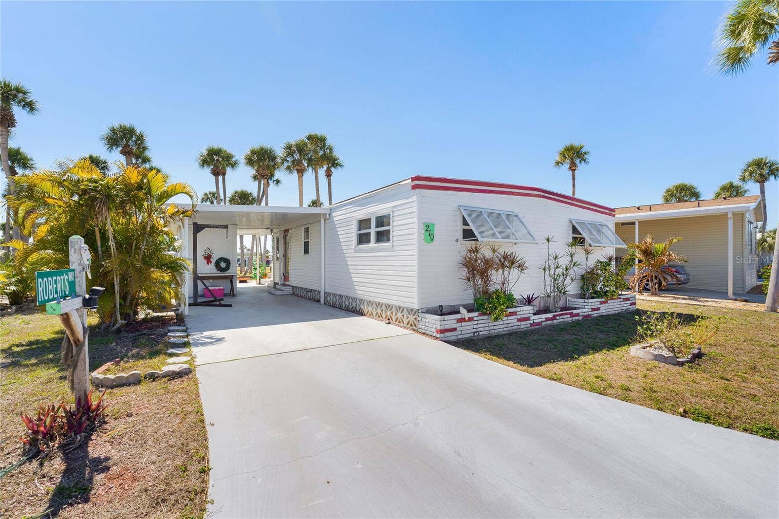 210 ROMA ROAD, Venice, FL 34285 210 ROMA ROAD, Venice, FL 34285