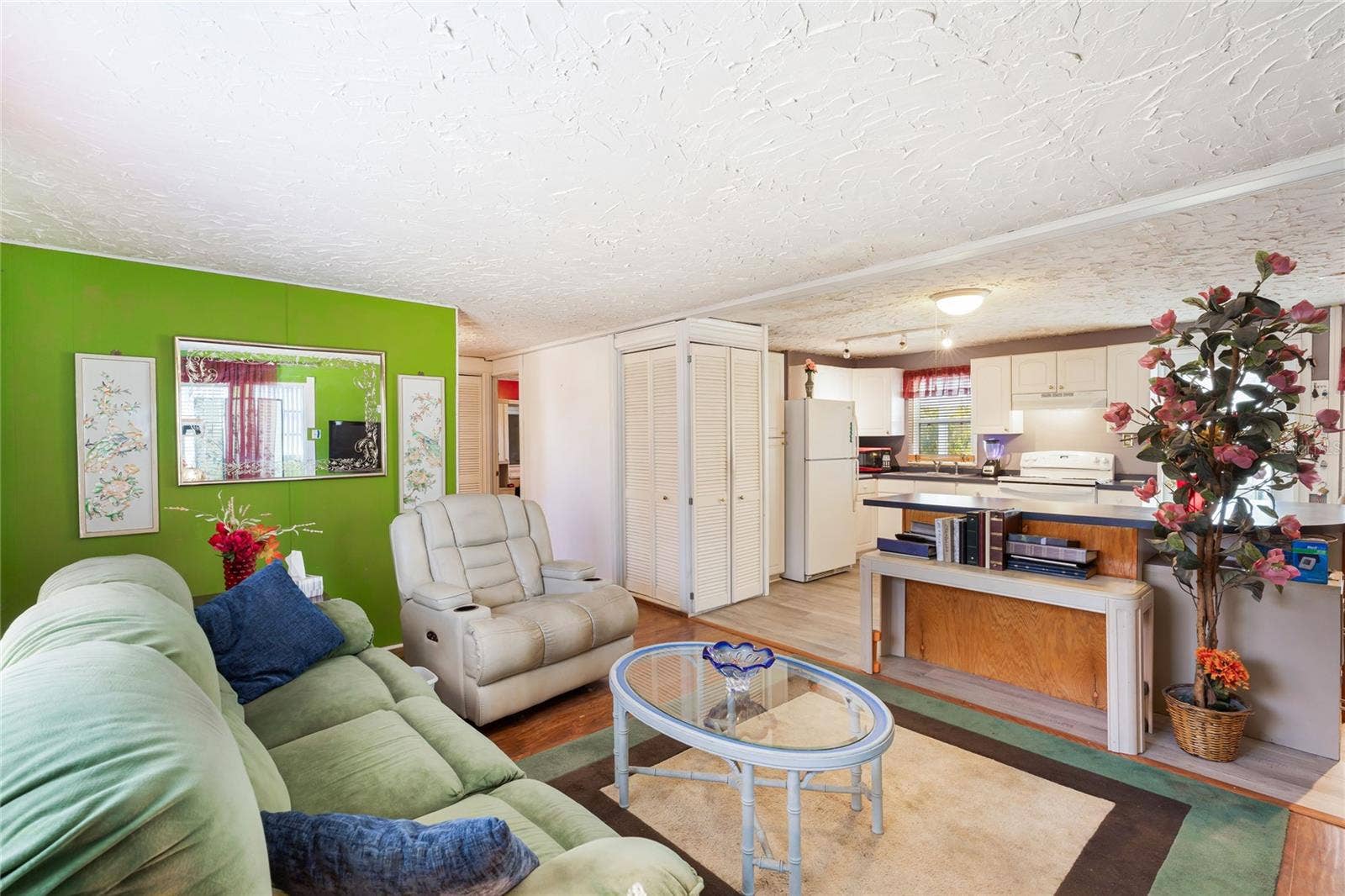 210 ROMA ROAD, Venice, FL 34285 210 ROMA ROAD, Venice, FL 34285