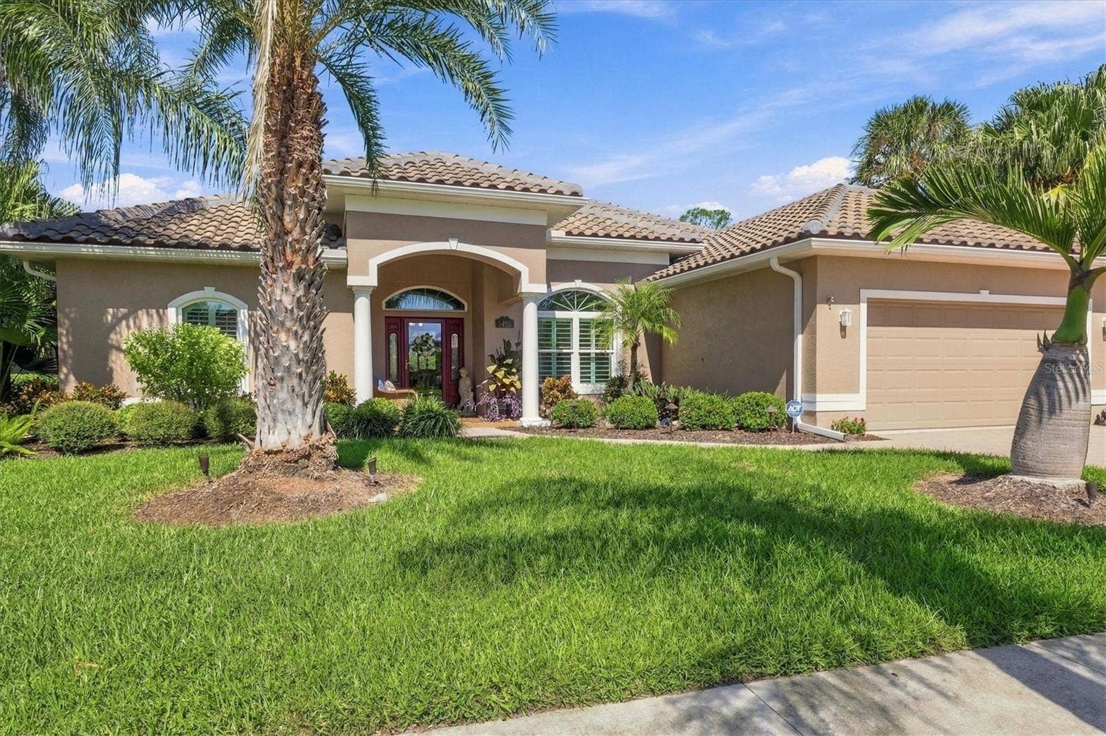 5496 WHITE IBIS DRIVE, North Port, FL 34287 5496 WHITE IBIS DRIVE, North Port, FL 34287