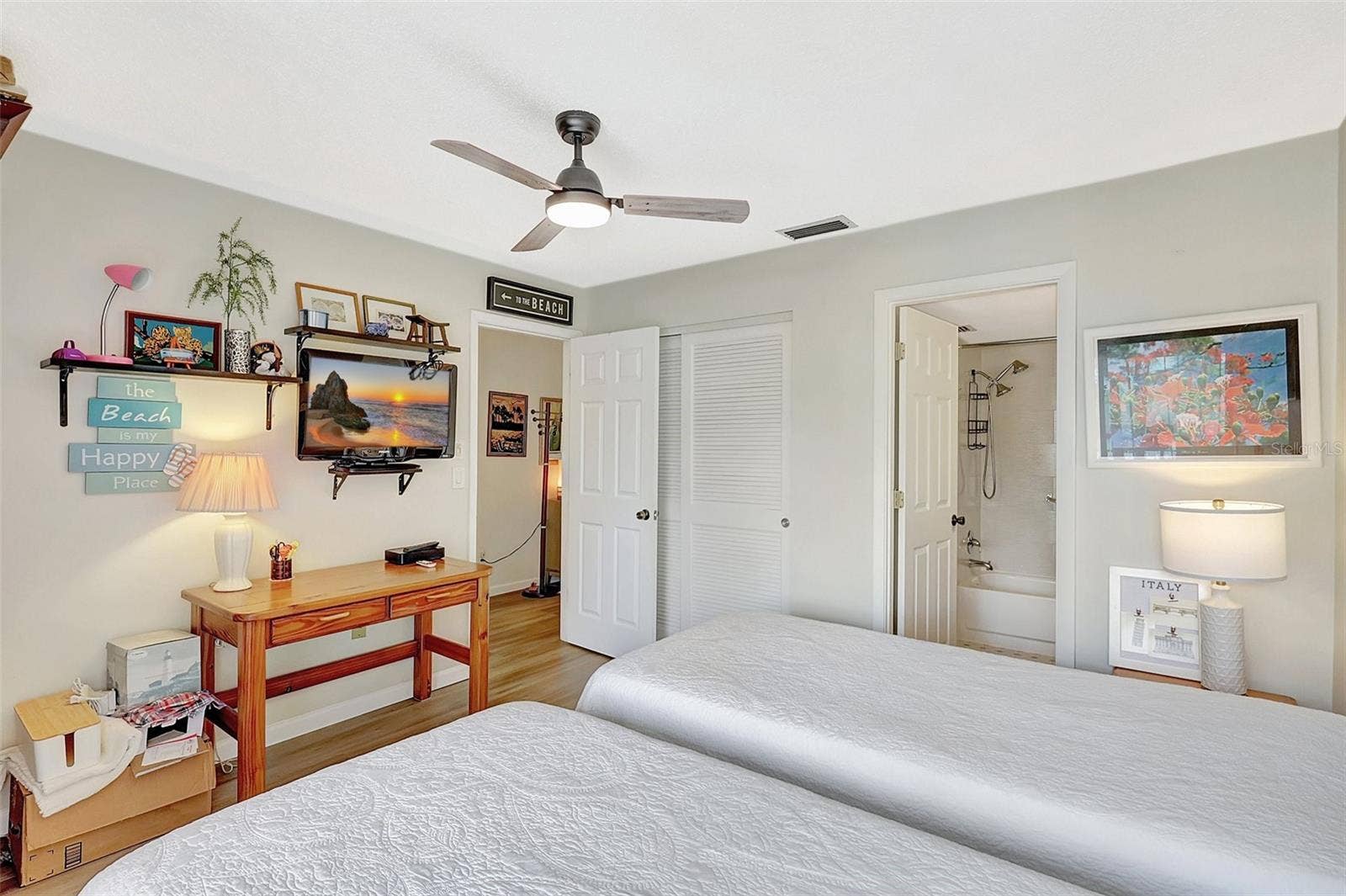 4646 LONGWATER CHASE, #98, Sarasota, FL 34235