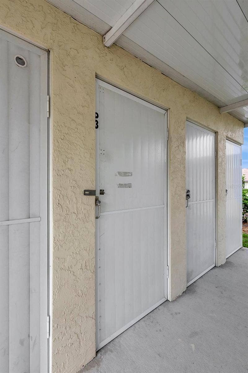 4646 LONGWATER CHASE, #98, Sarasota, FL 34235