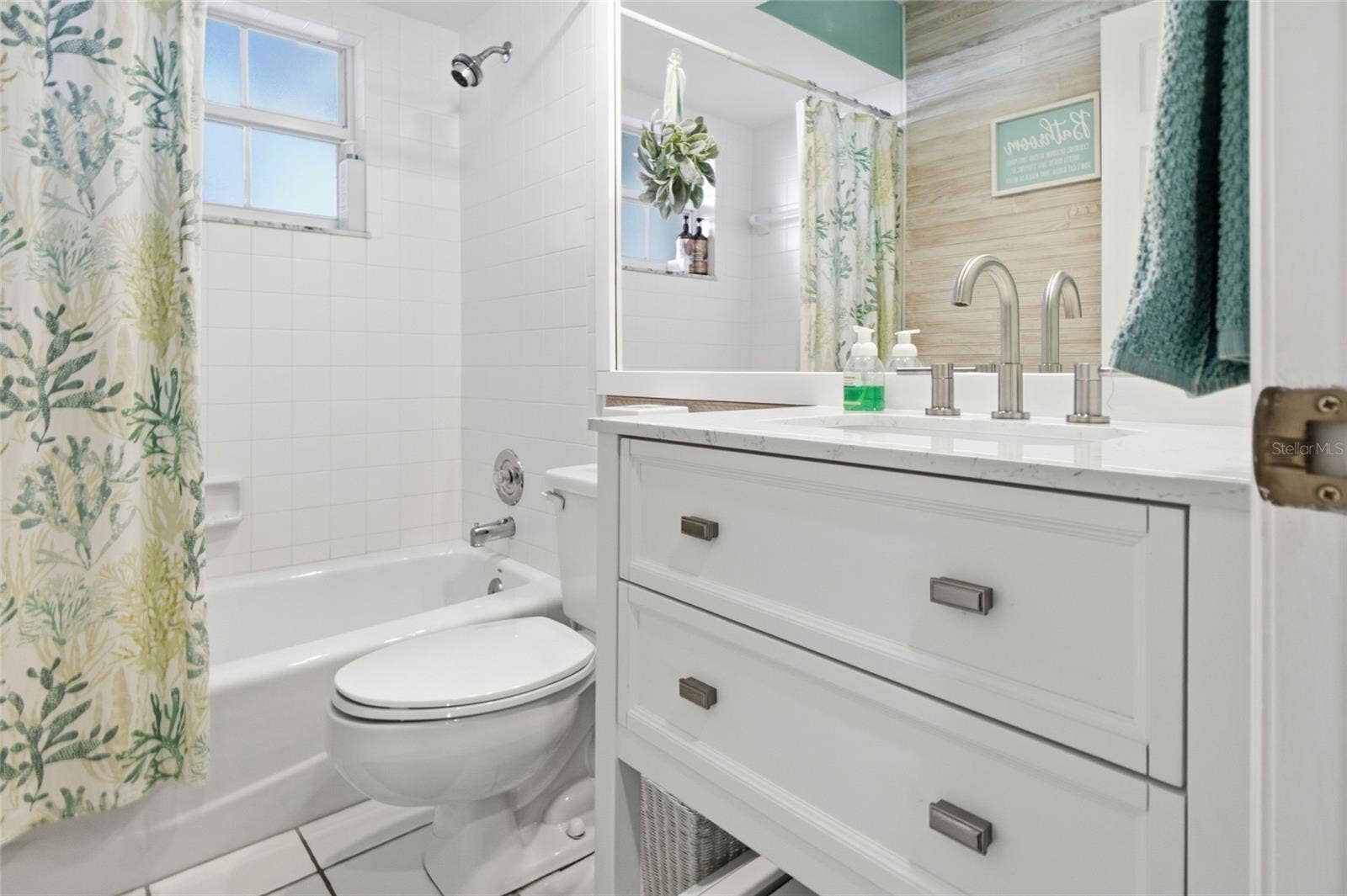 797 HARRINGTON LAKE DRIVE N, #72, Venice, FL 34293 797 HARRINGTON LAKE DRIVE N, #72, Venice, FL 34293