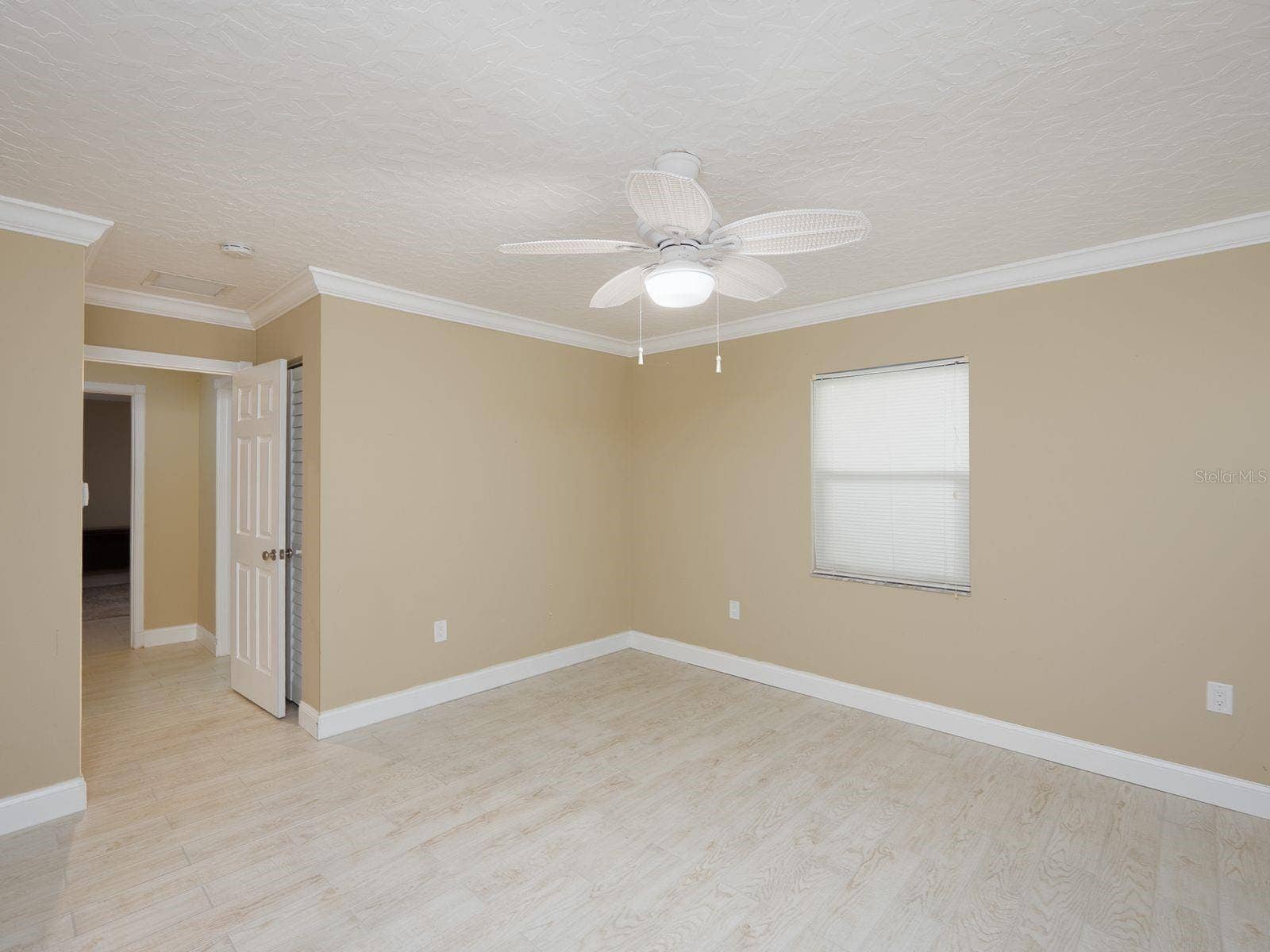 guest bedroom 1