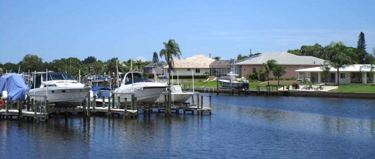 community marina