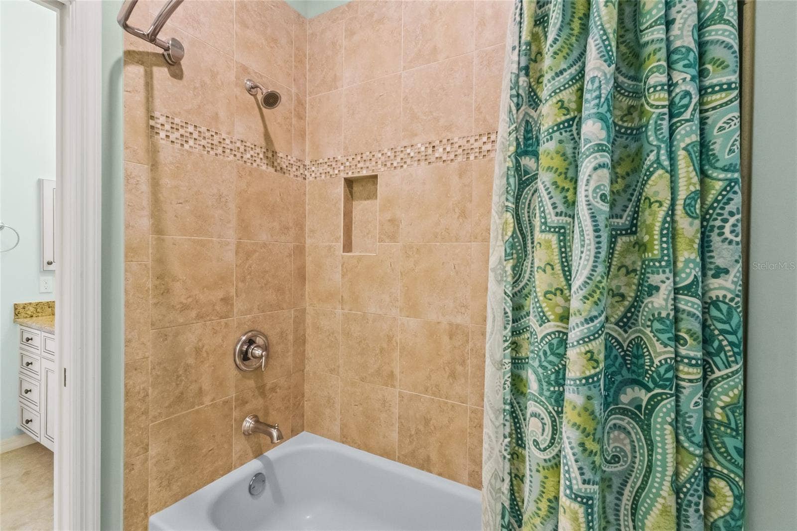 1621 LANCASHIRE DRIVE, Venice, FL 34293 1621 LANCASHIRE DRIVE, Venice, FL 34293