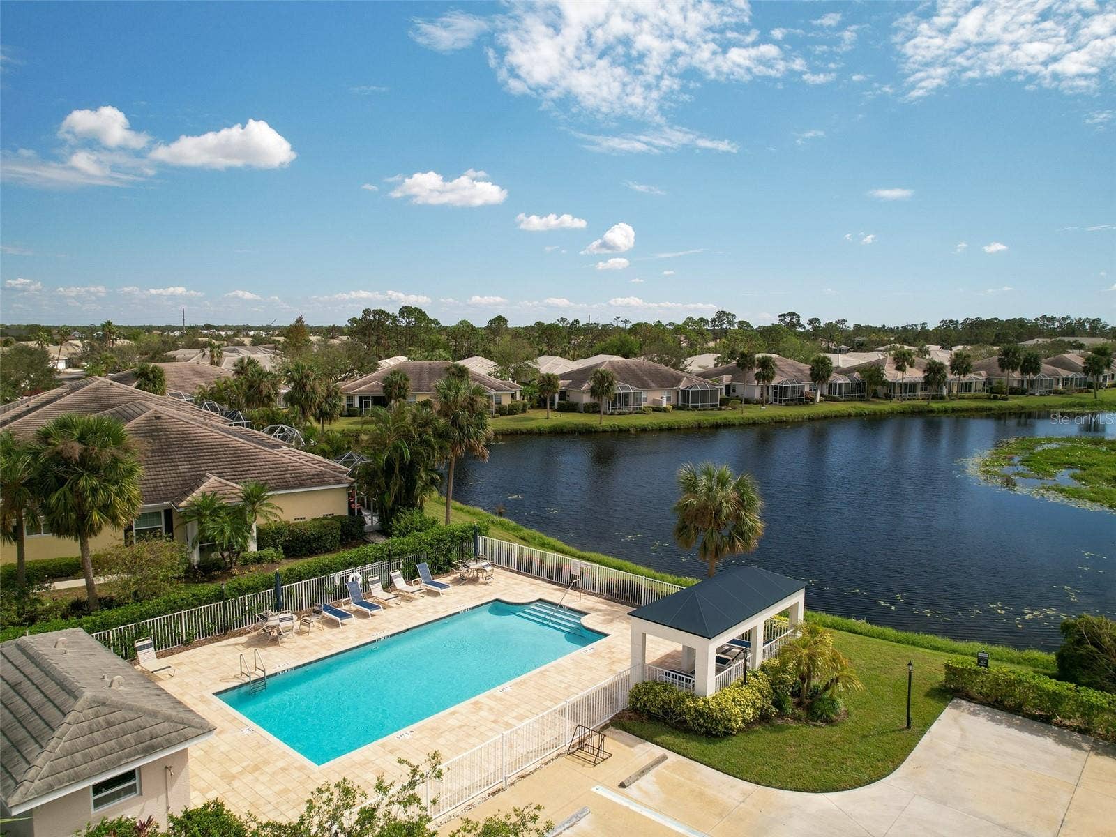 1621 LANCASHIRE DRIVE, Venice, FL 34293 1621 LANCASHIRE DRIVE, Venice, FL 34293